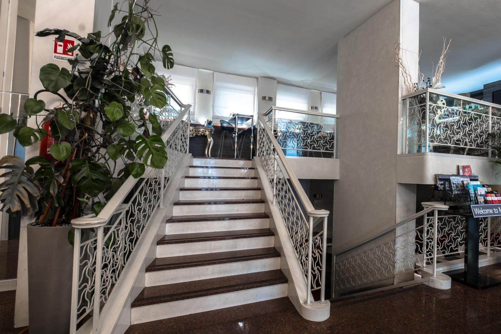 Canova Hotel - Photo 43