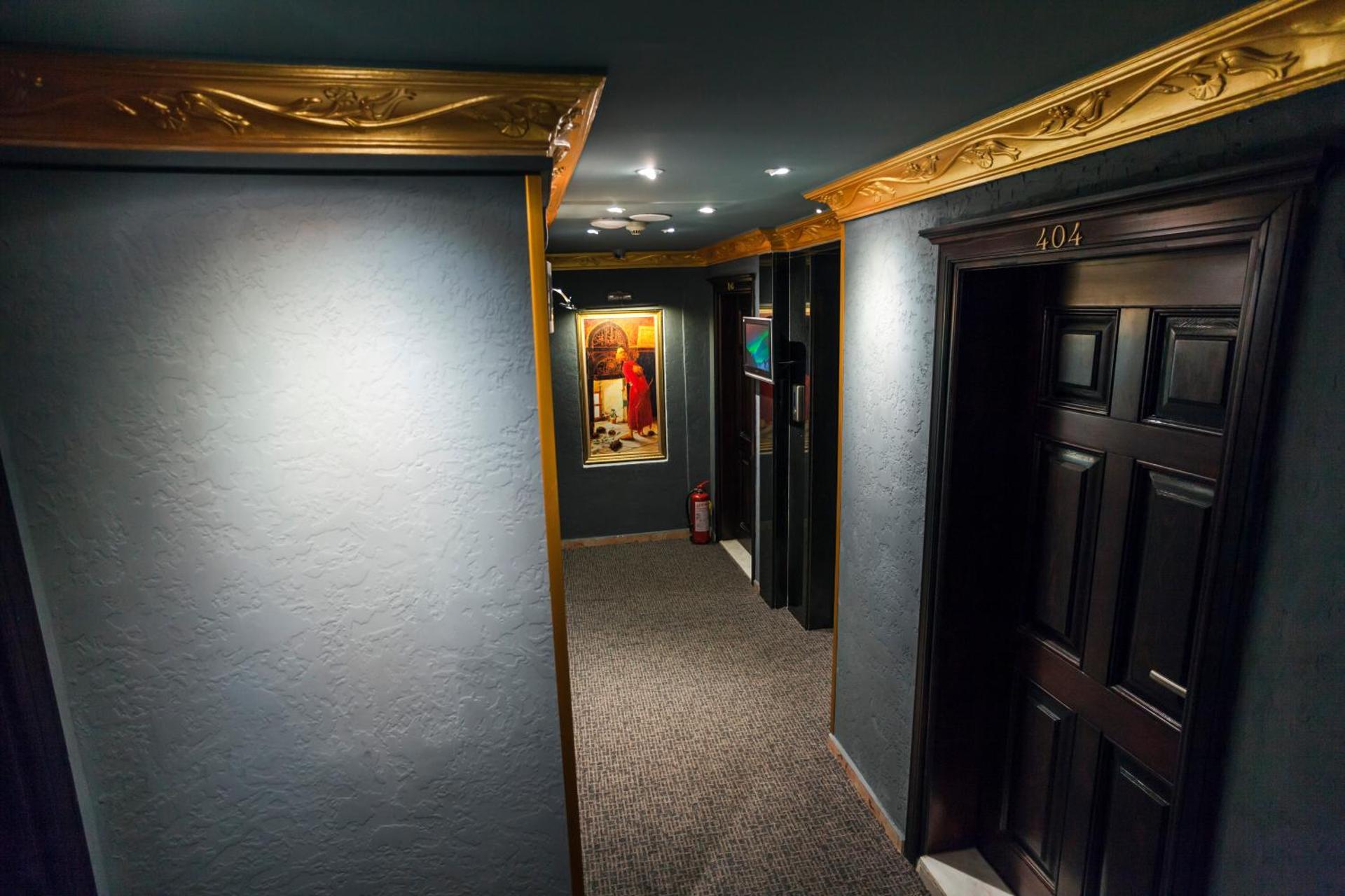 Grand Ambiance Hotel - Photo 31