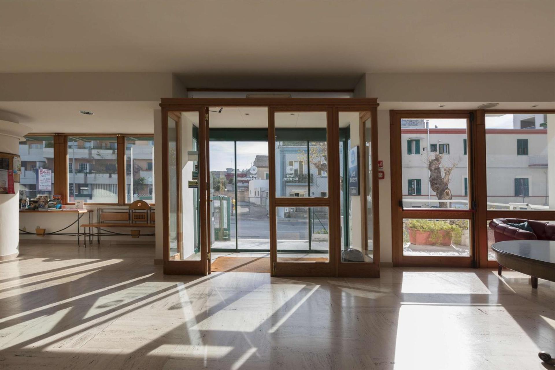 Hotel La Baia - Photo 114