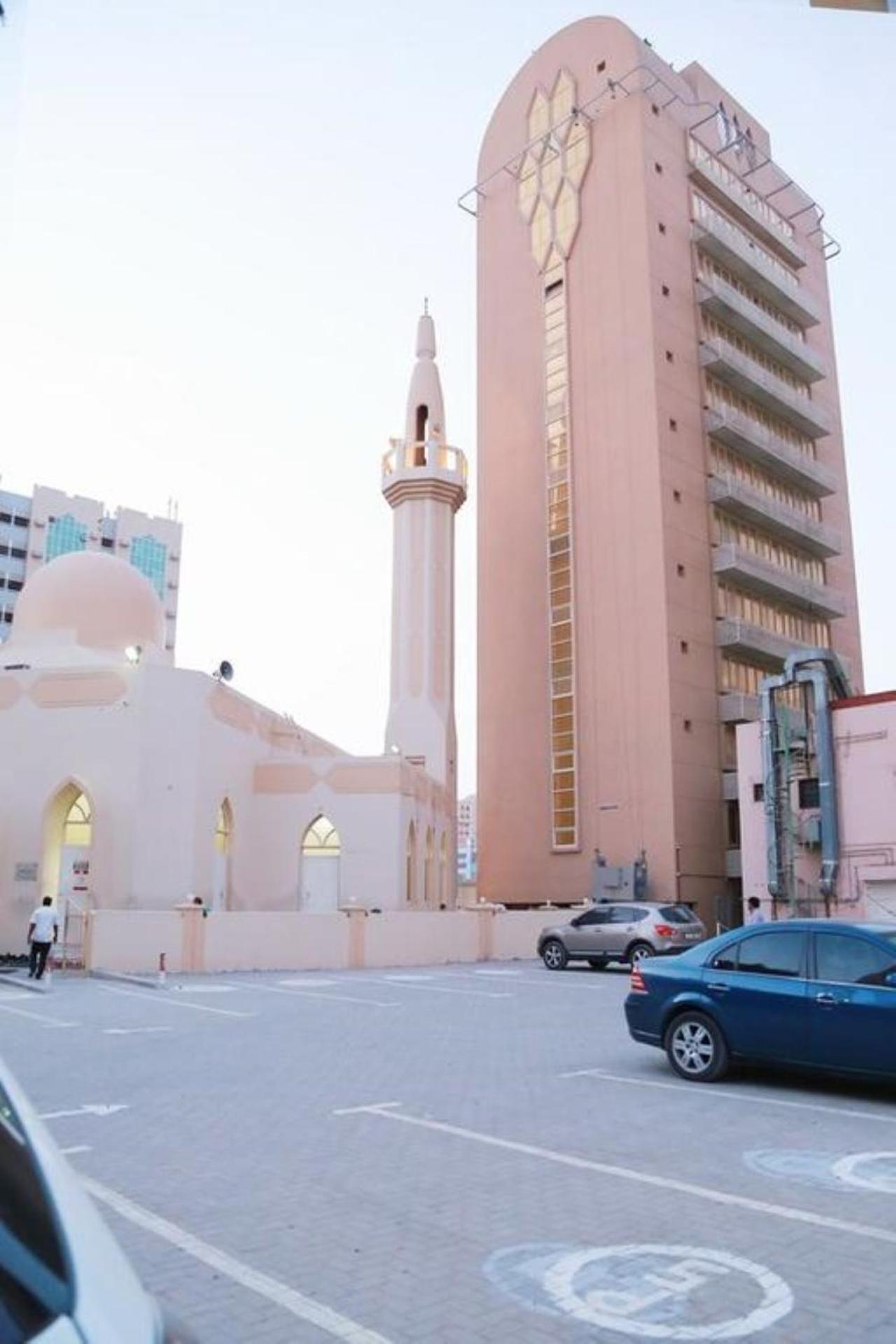 Al Sharq Hotel - Photo 30
