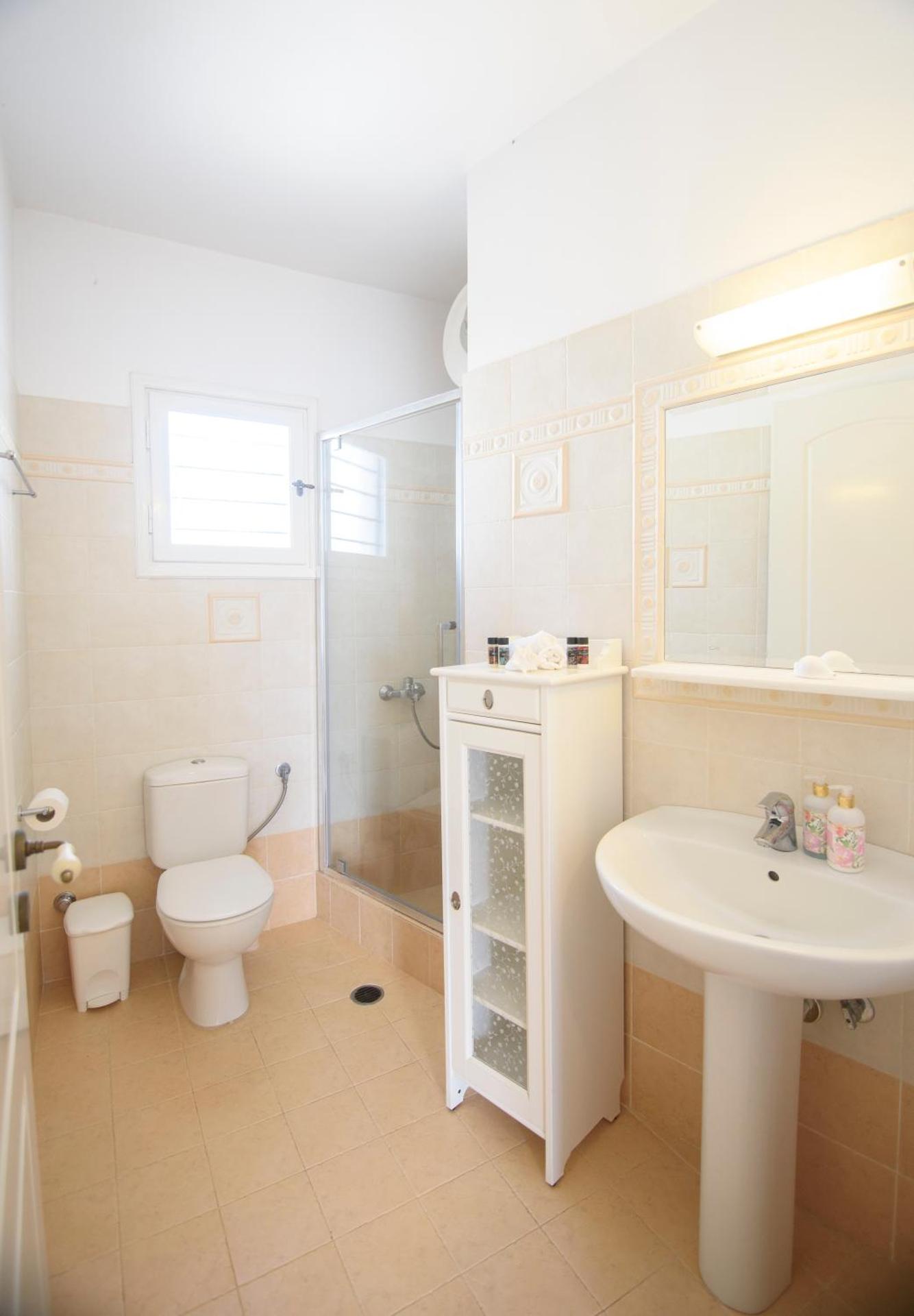 Plori Studios and Apartments - Photo 60