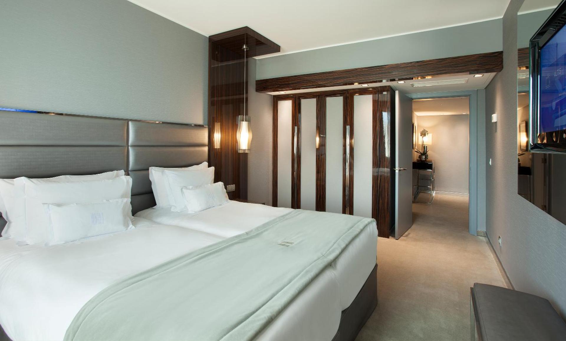 Altis Grand Hotel - Photo 36