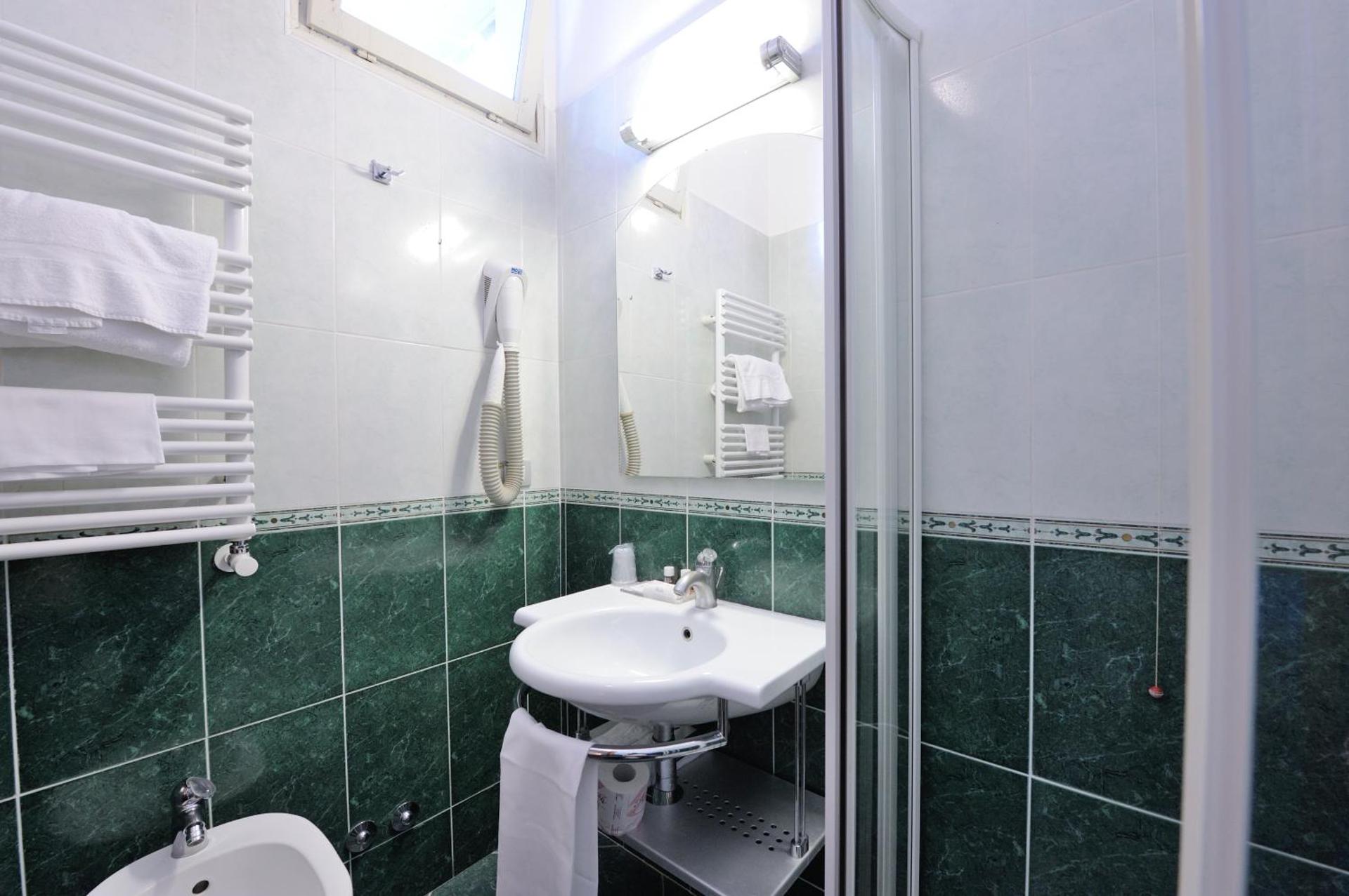 Hotel Frate Sole - Photo 30