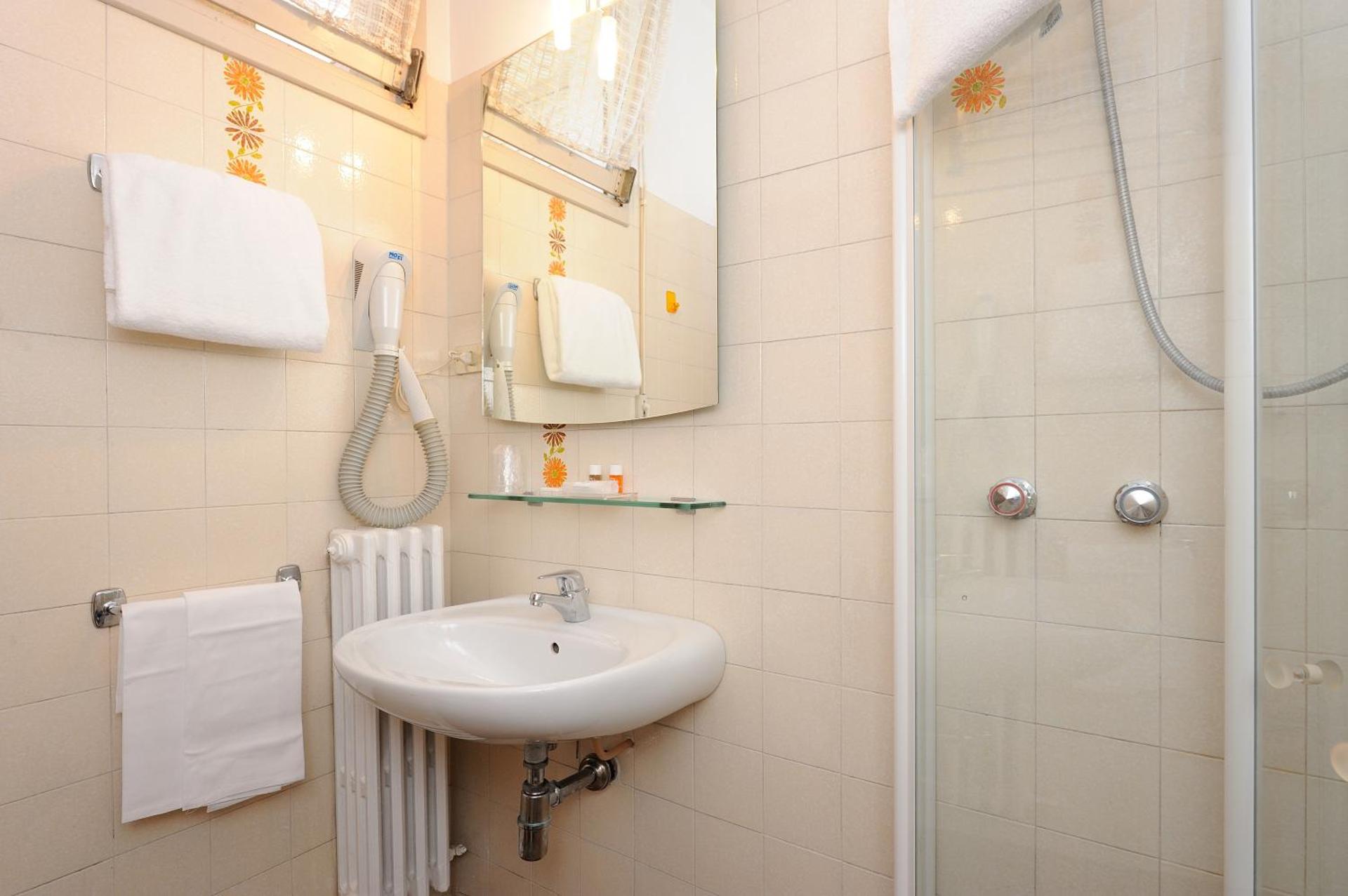 Hotel Frate Sole - Photo 32