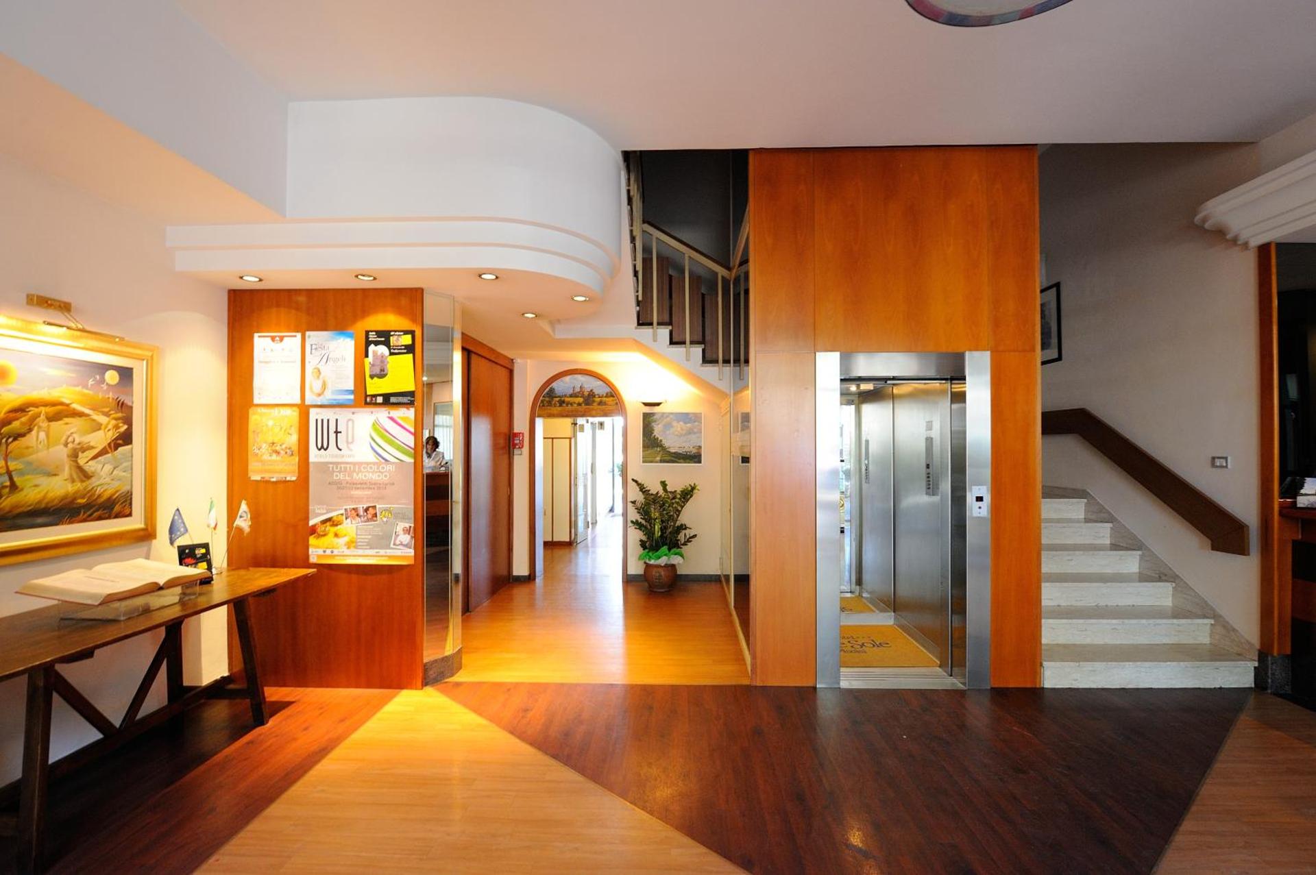 Hotel Frate Sole - Photo 9