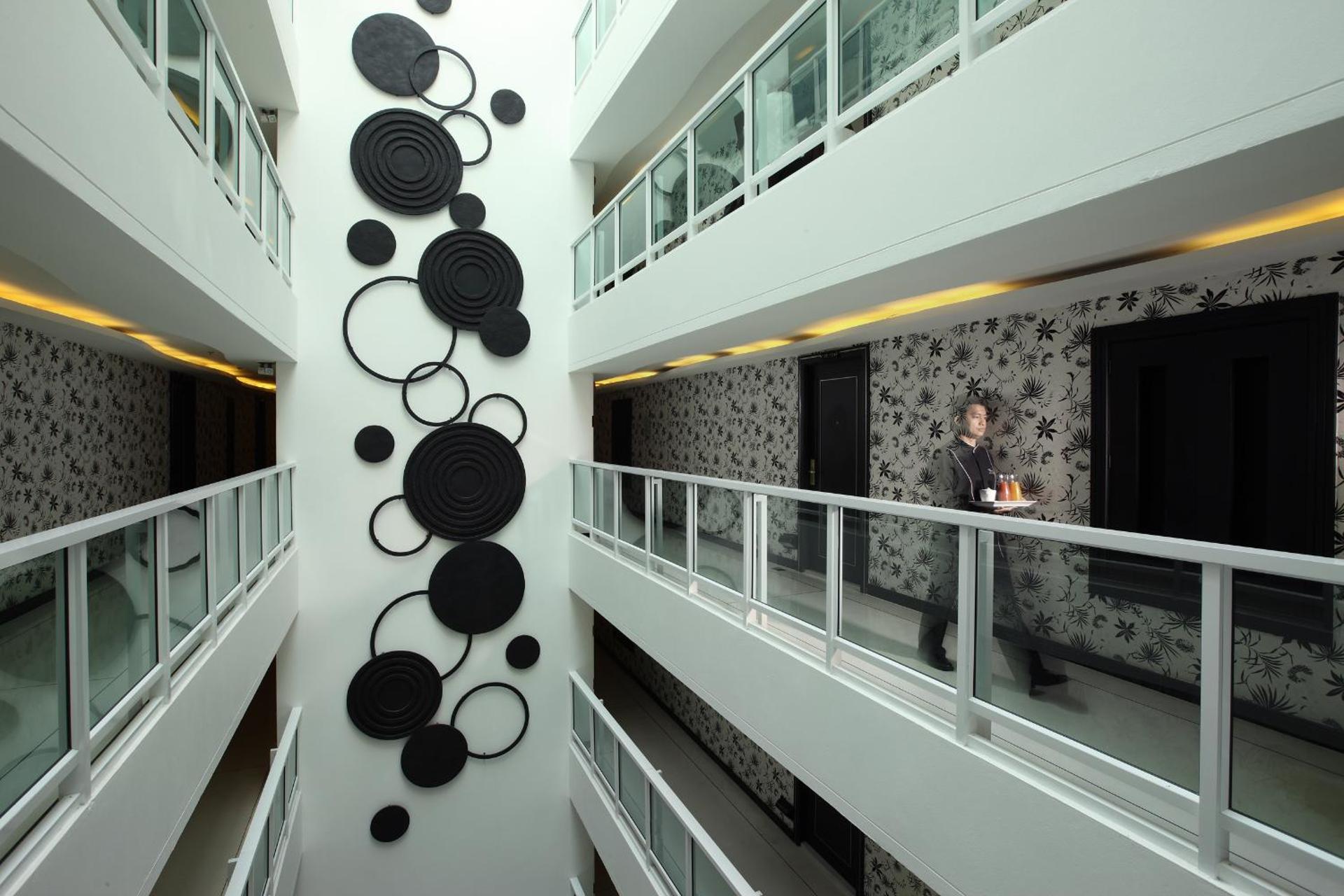 Nova Suites Pattaya by Compass Hospitality - Photo 56