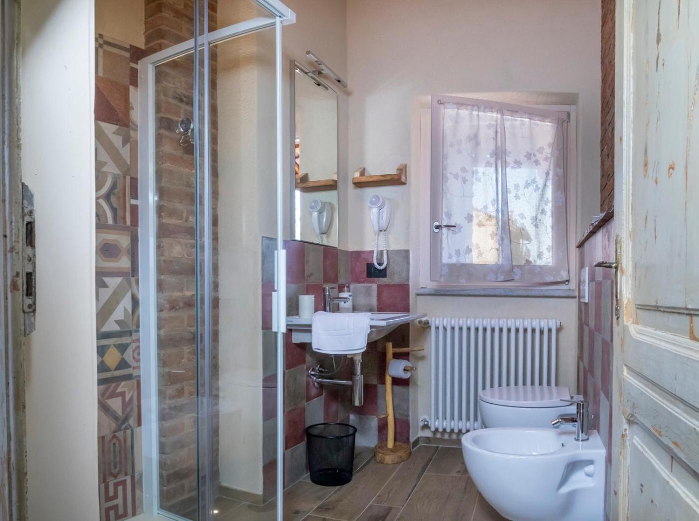 Deluxe Suite with Spa Bath