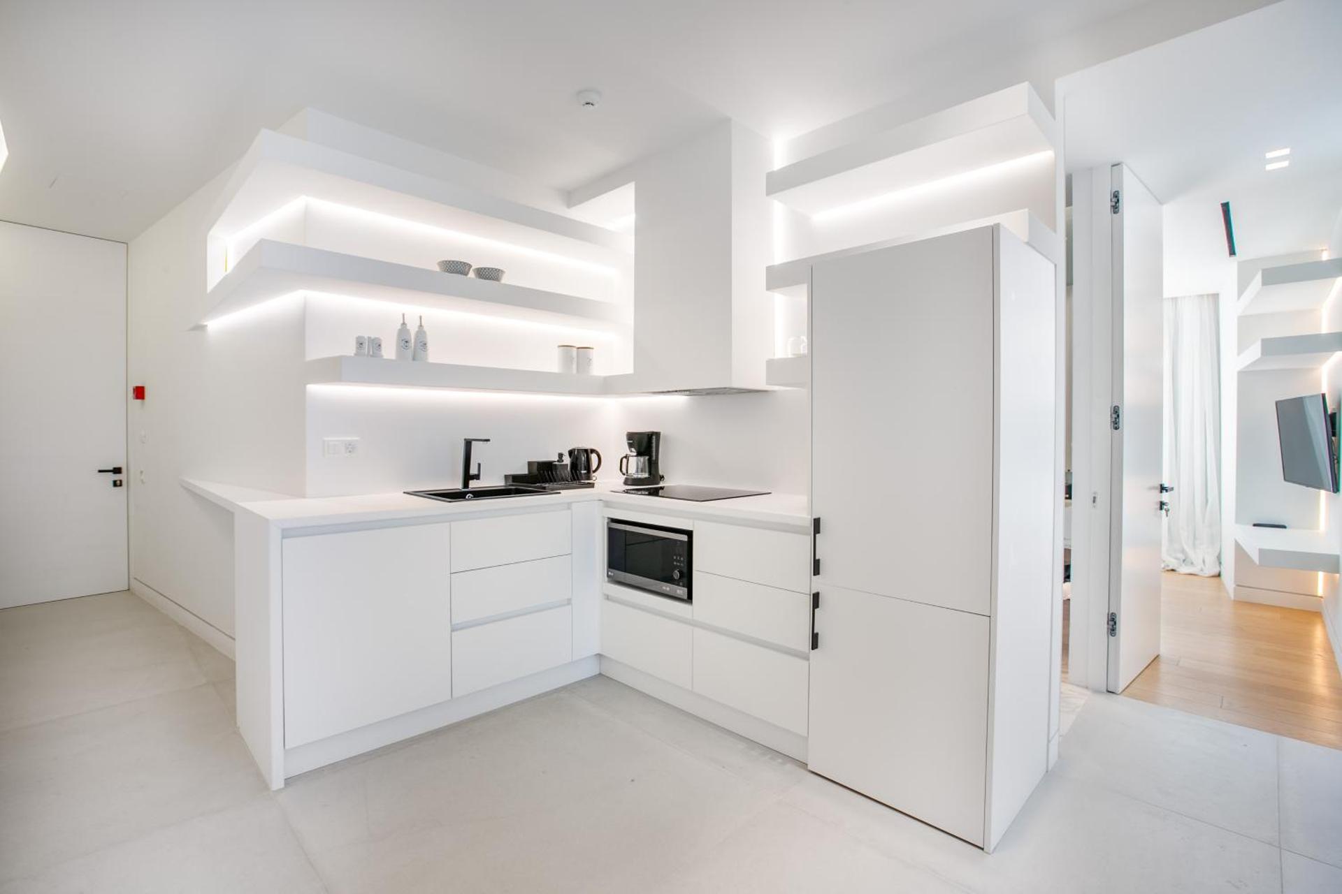 Two-Bedroom Apartment - Photo 3