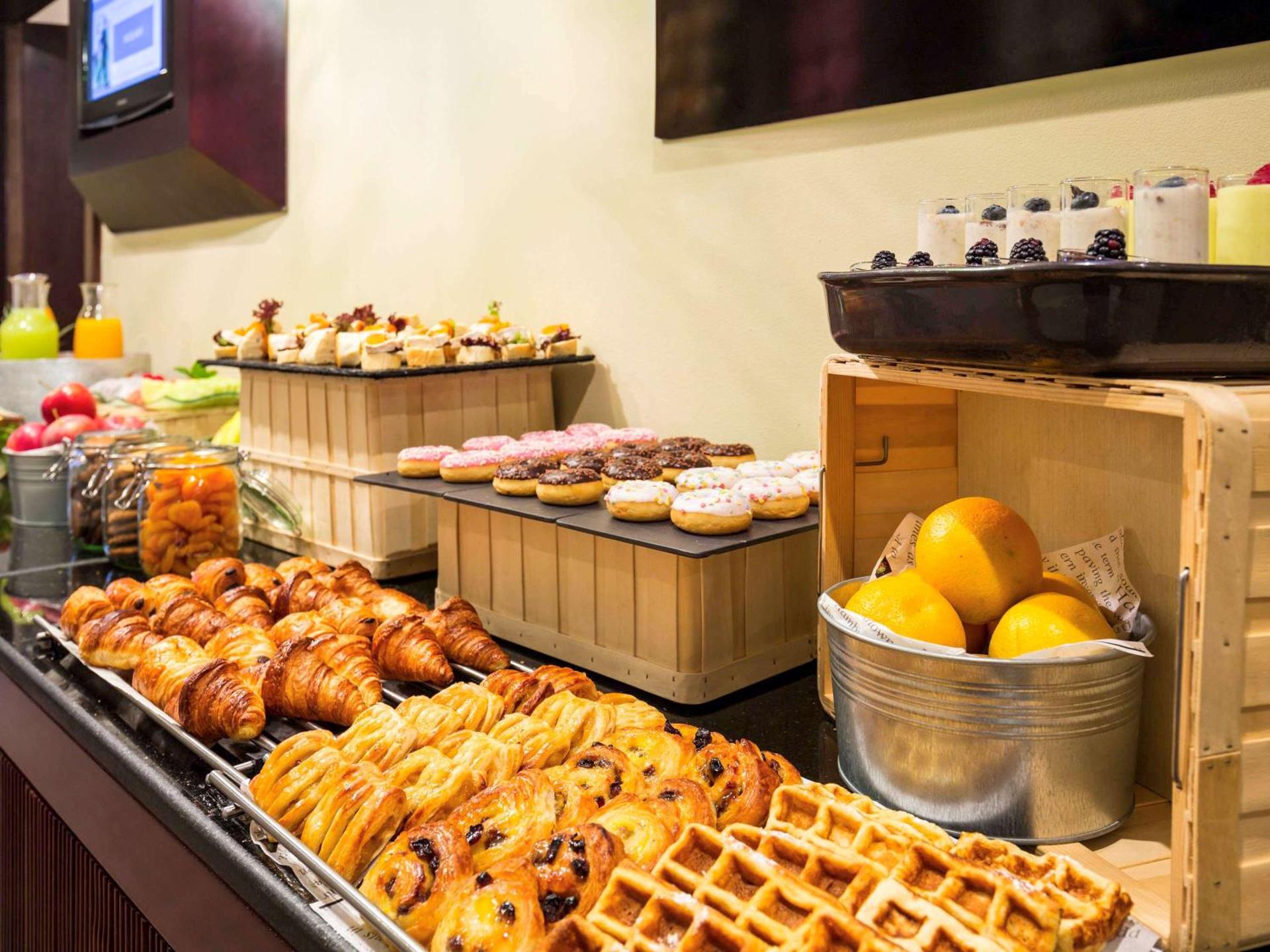 Novotel Deira Creekside Dubai - Photo 101