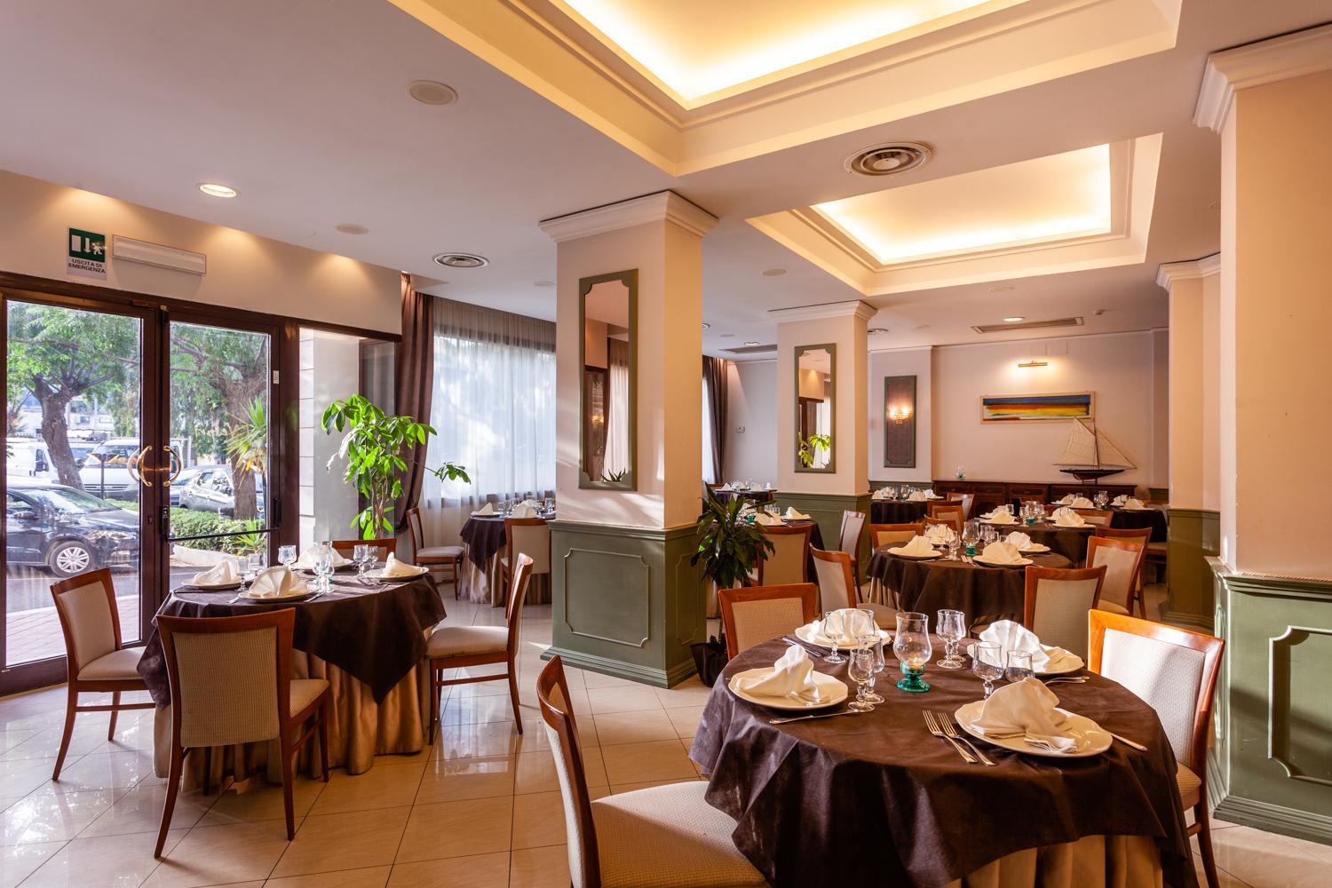 Europa Palace Hotel - Photo 11