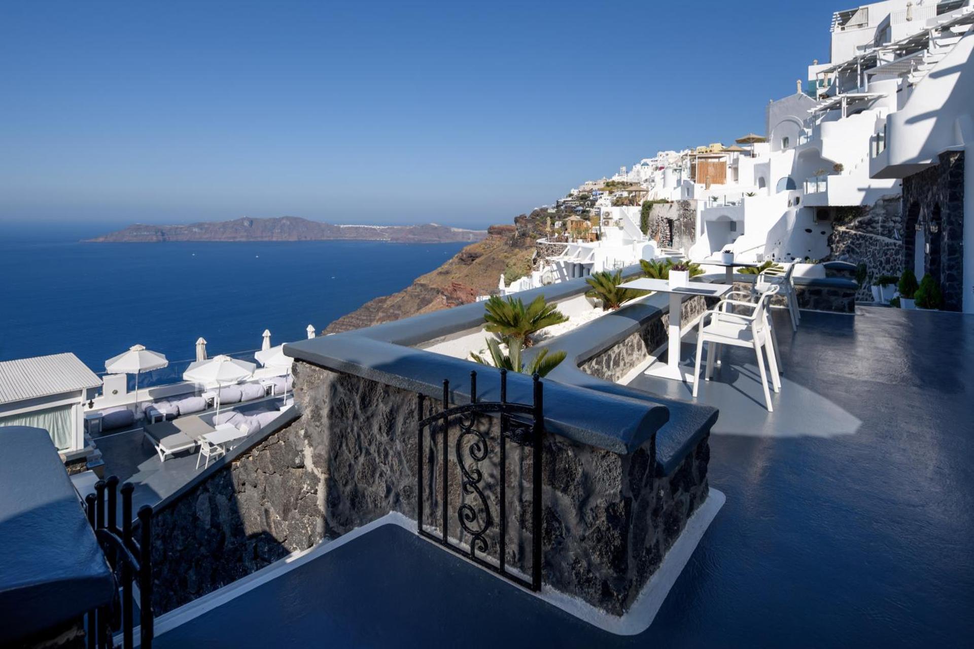Pegasus Suites & Spa - Photo 19