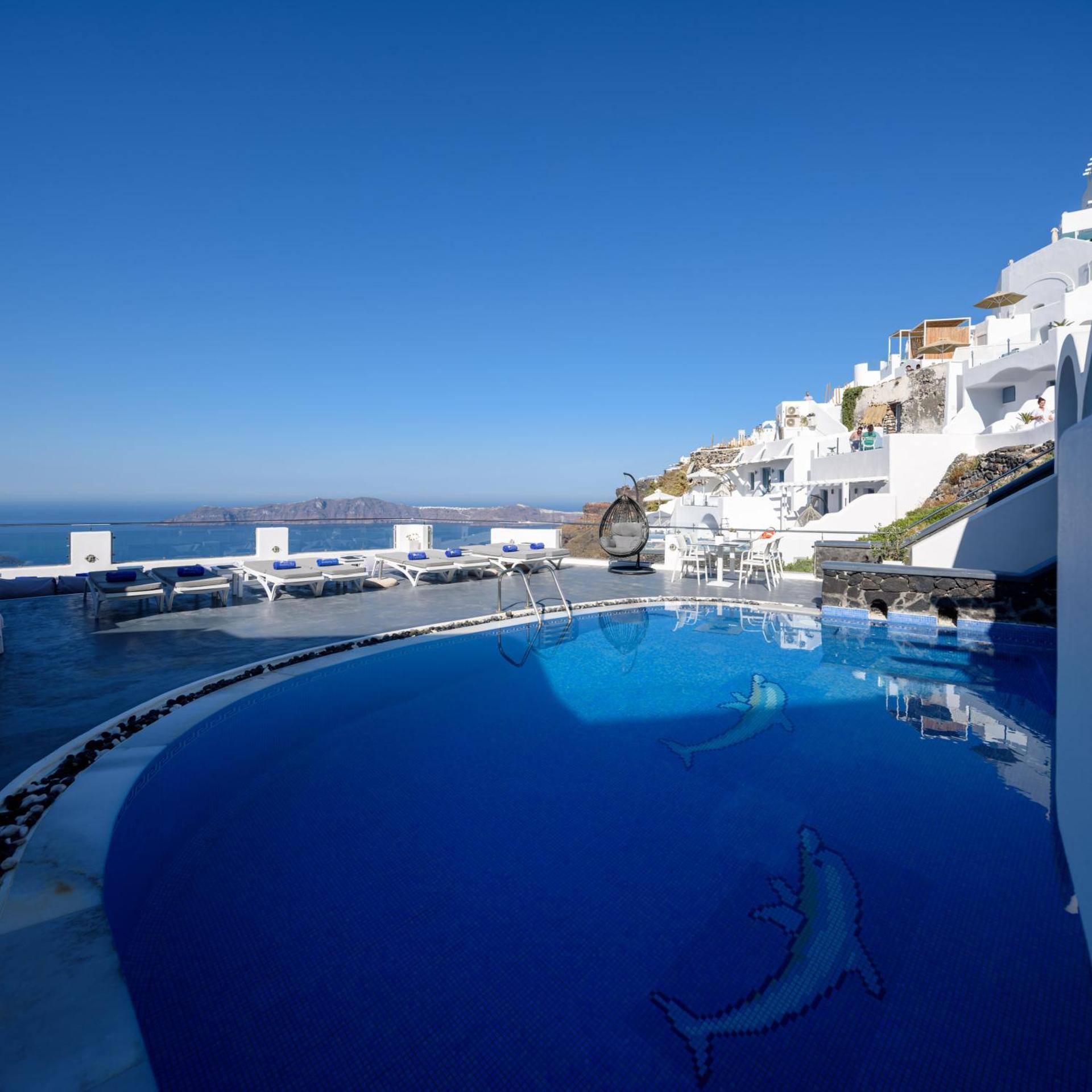 Pegasus Suites & Spa - Photo 16