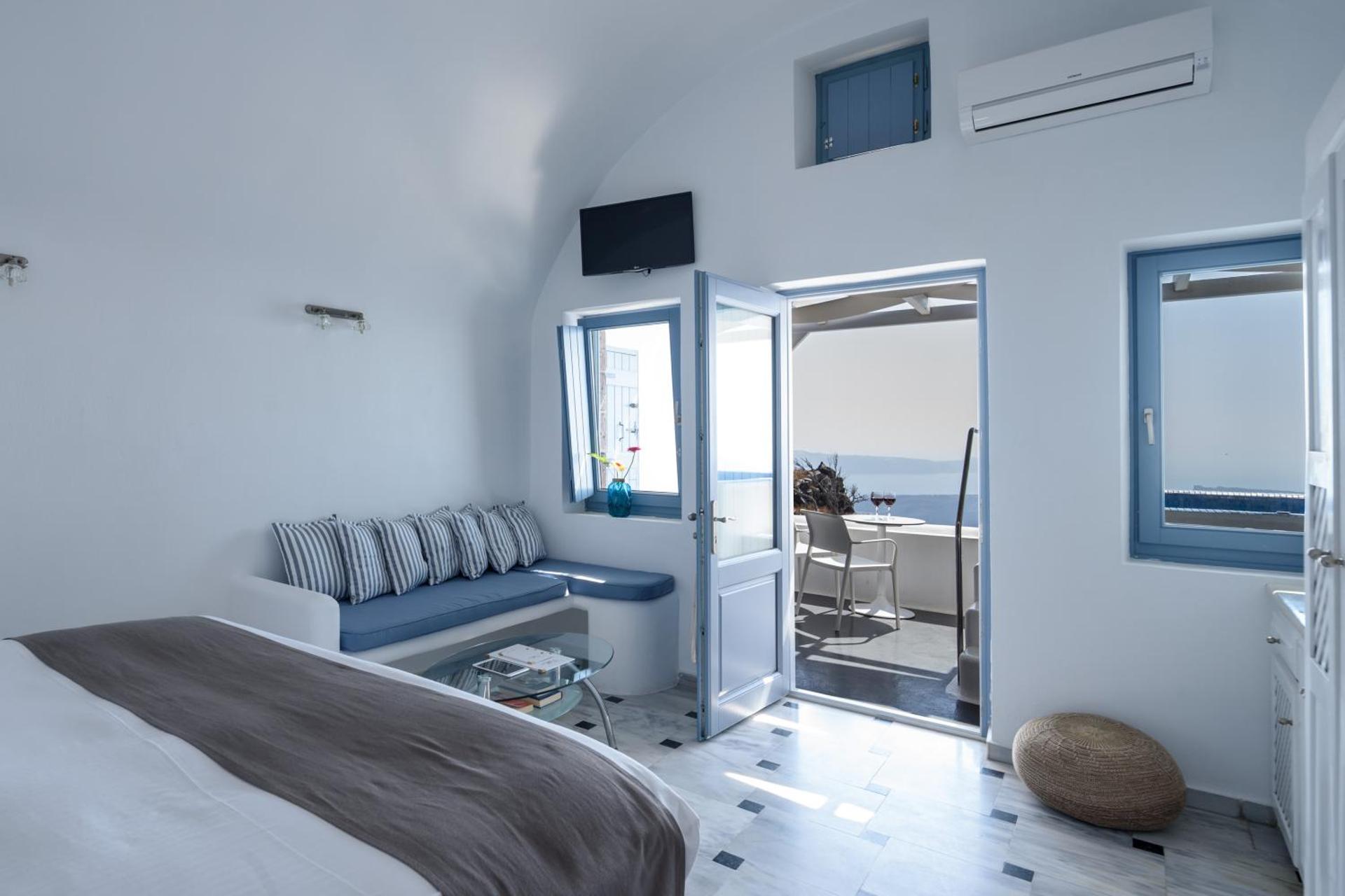 Pegasus Suites & Spa - Photo 37