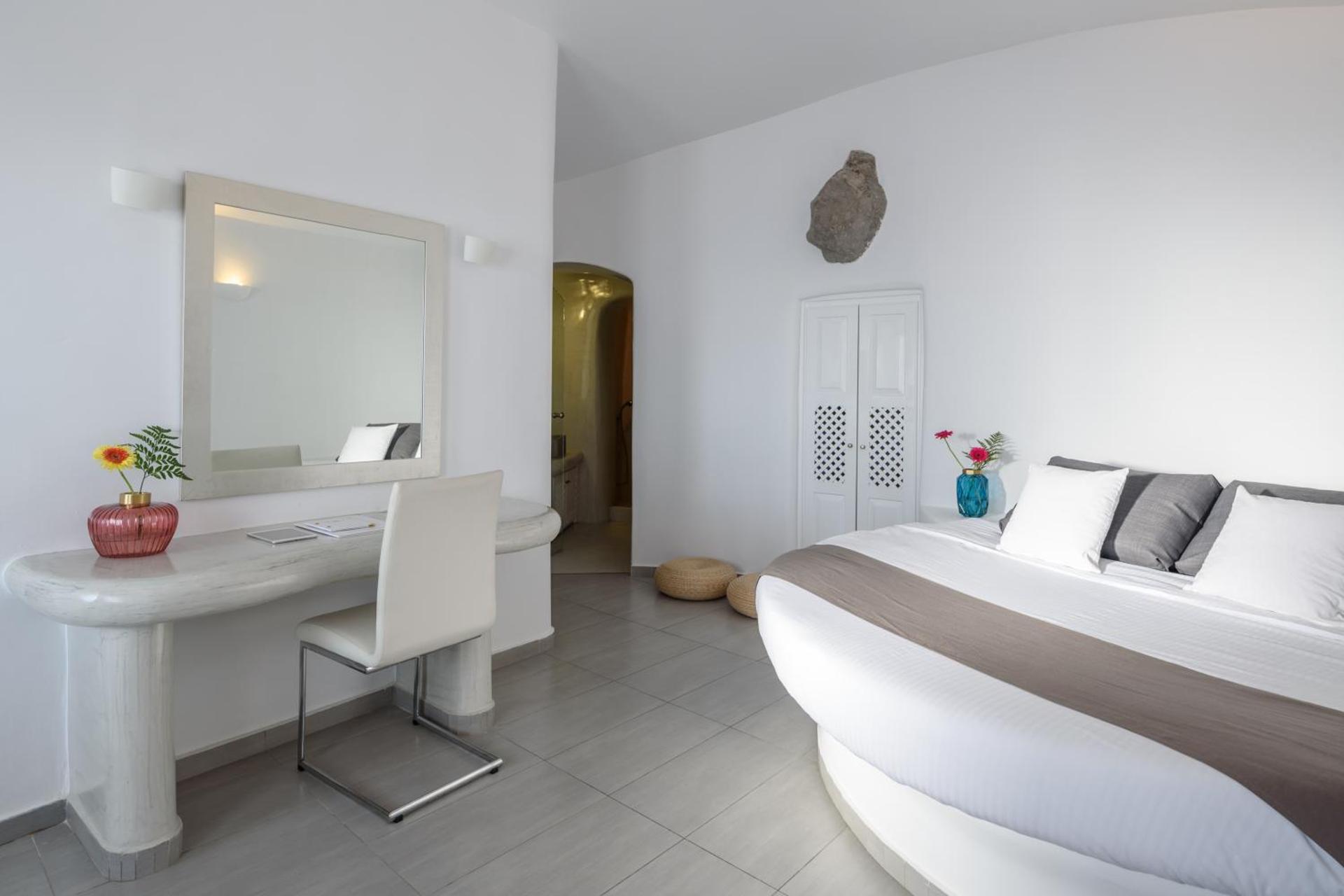 Pegasus Suites & Spa - Photo 46