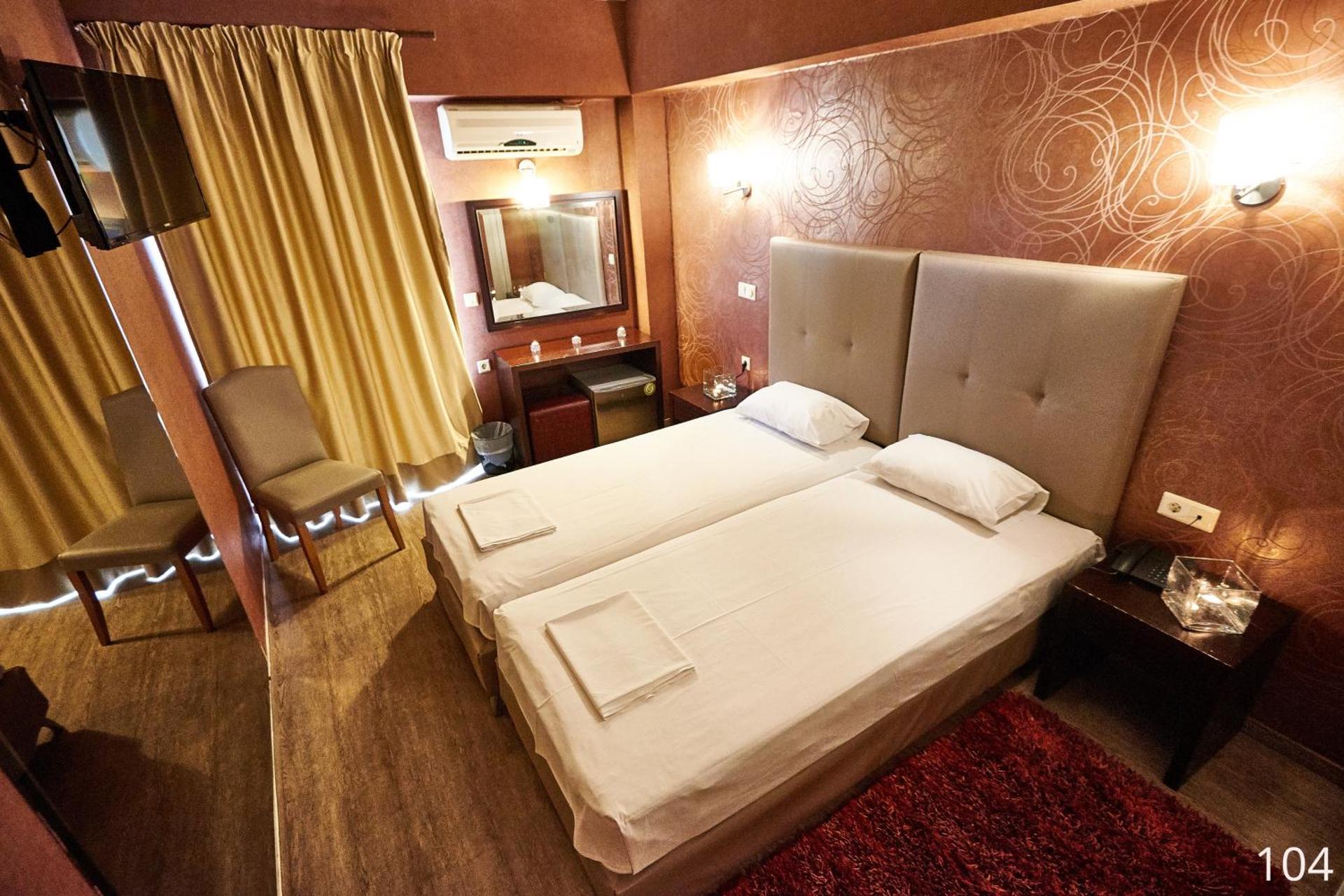 Atlantic Hotel - Photo 12