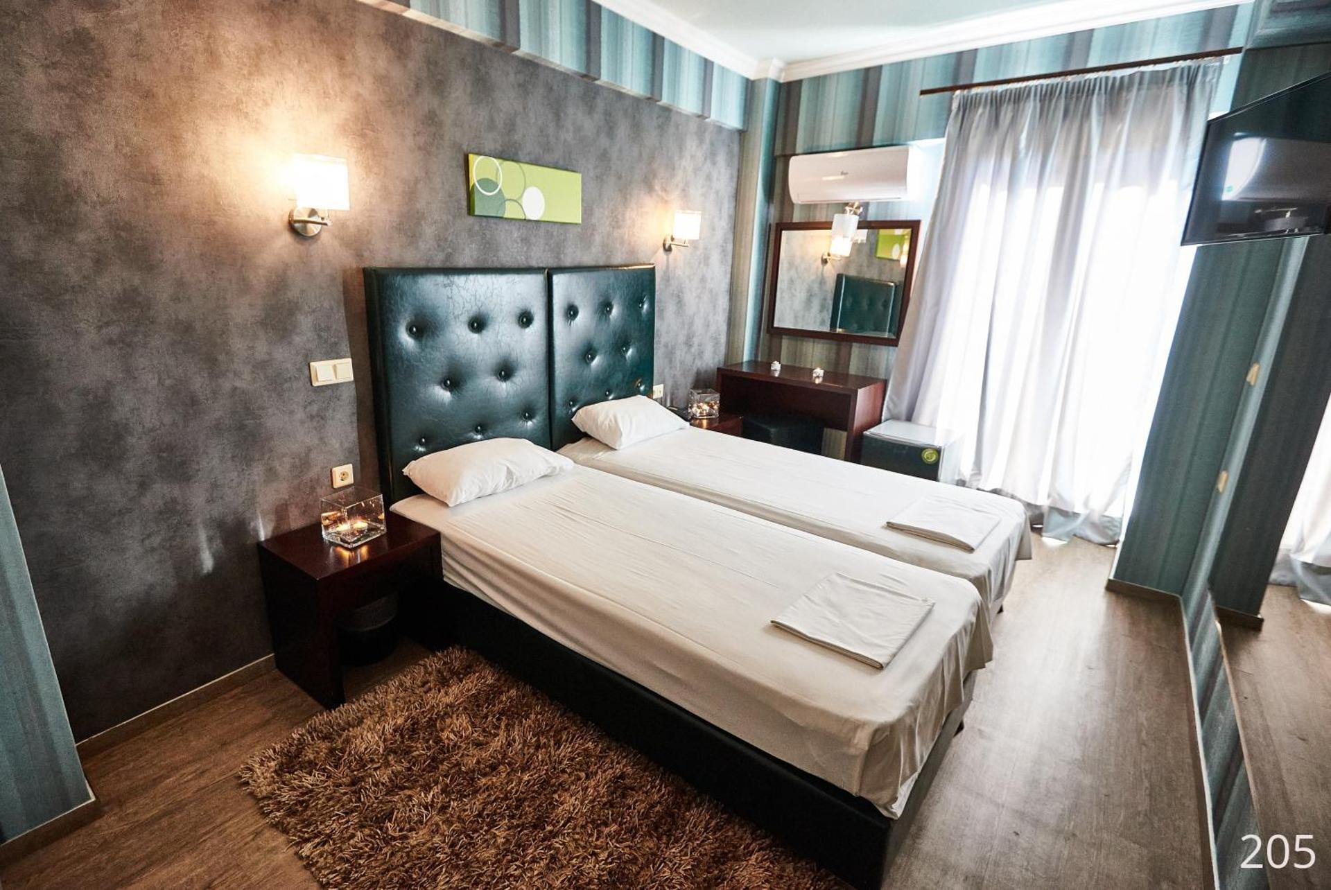 Atlantic Hotel - Photo 7