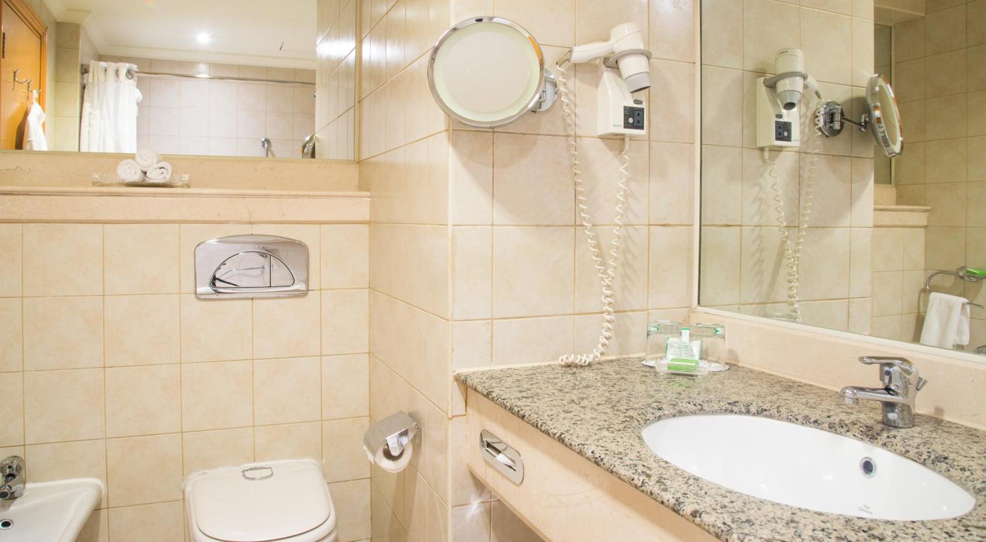 Holiday Inn Citystars by IHG - Photo 29