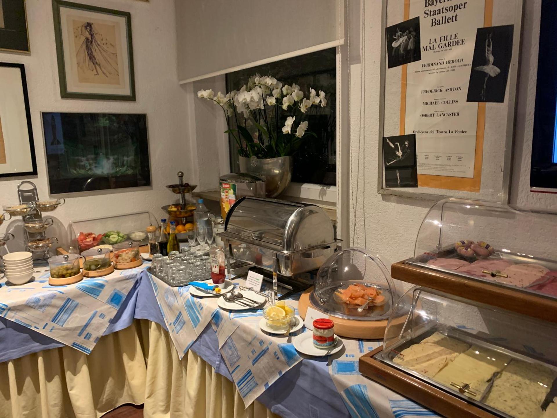 Hotel Nymphenburg City - München - Photo 10