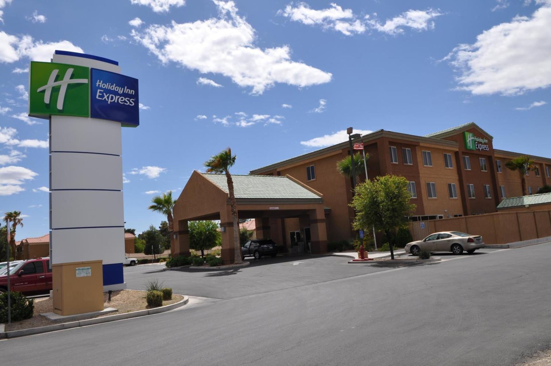 Holiday Inn Express Las Vegas-Nellis by IHG - Photo 16