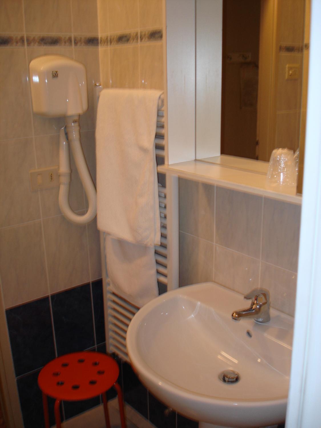 Hotel Mignon 50 MT DALLA SPIAGGIA E DALL'ISOLA PEDONALE - Photo 29