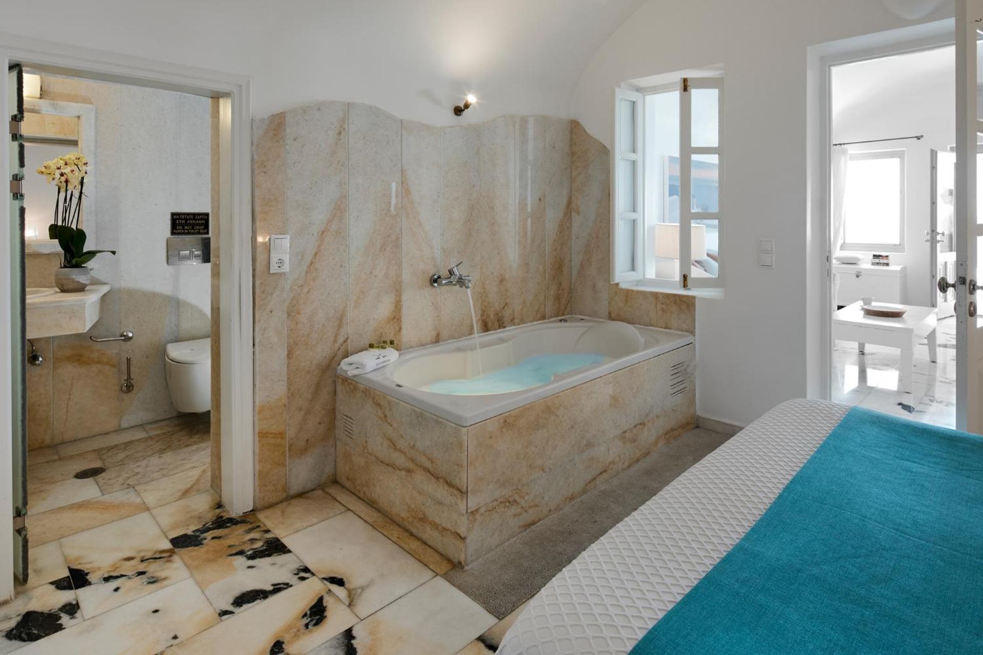 Iliovasilema Suites - Photo 89