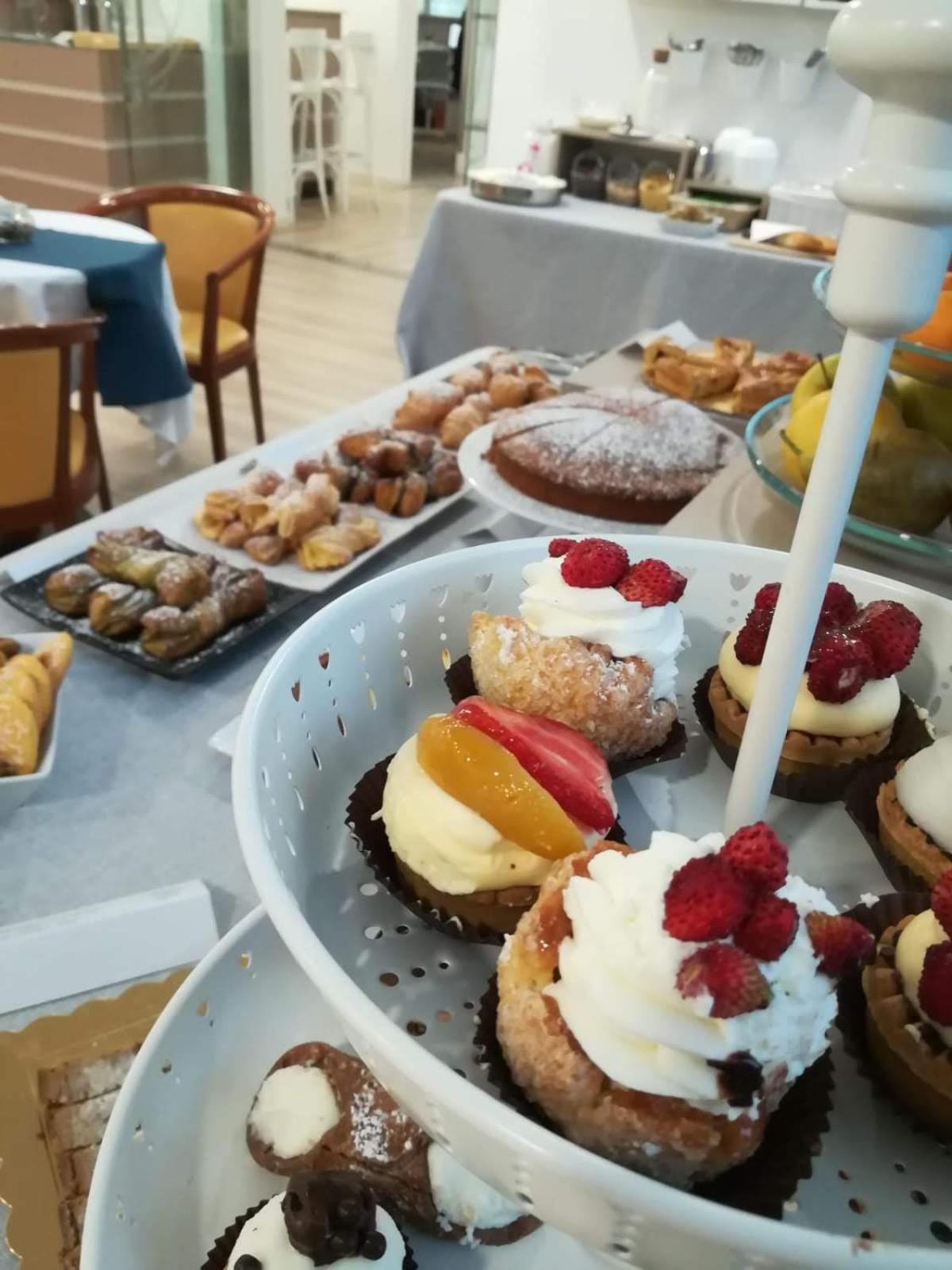 Hotel Elite Palermo Centro - Photo 30