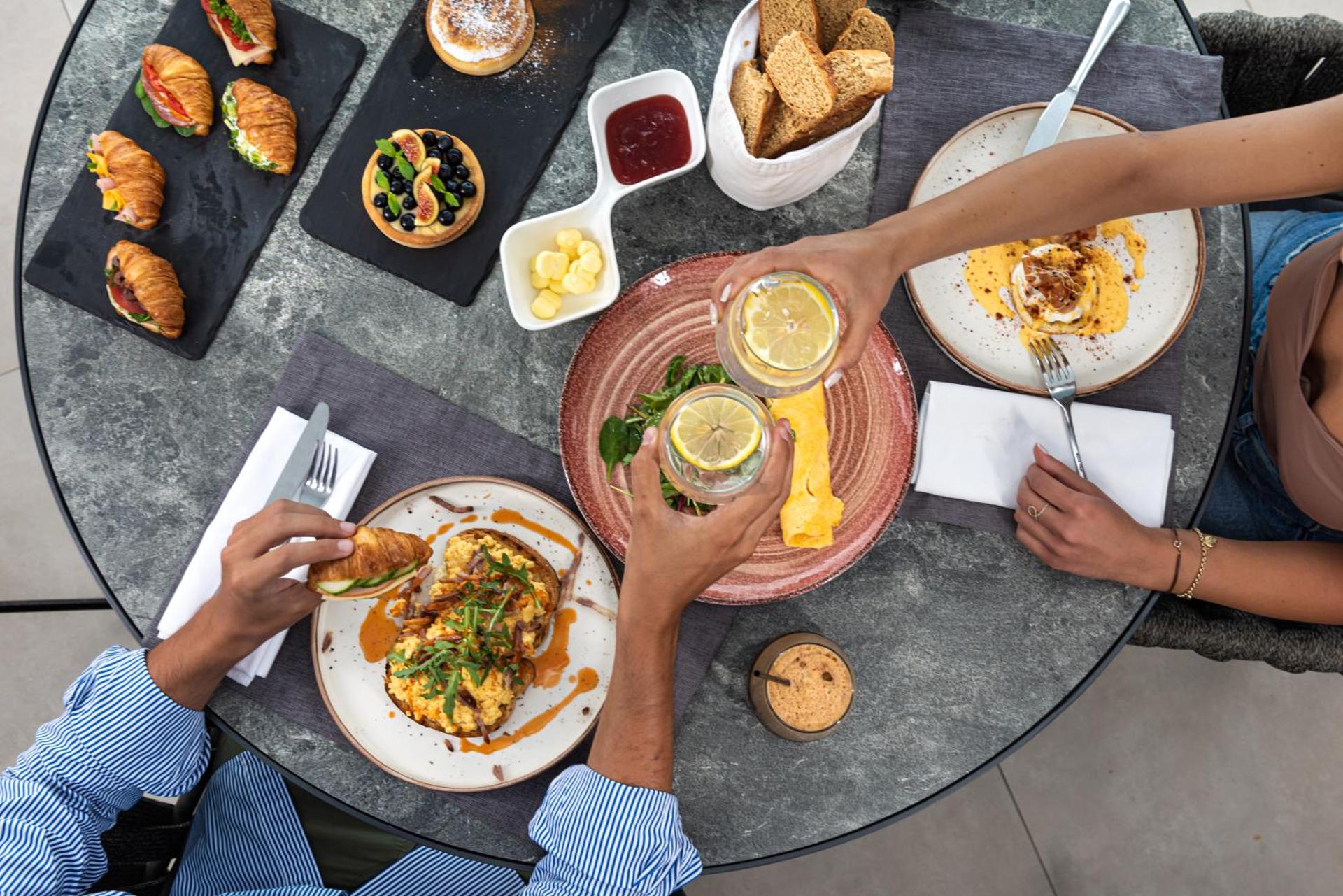 Santorini Kastelli Resort - Photo 14