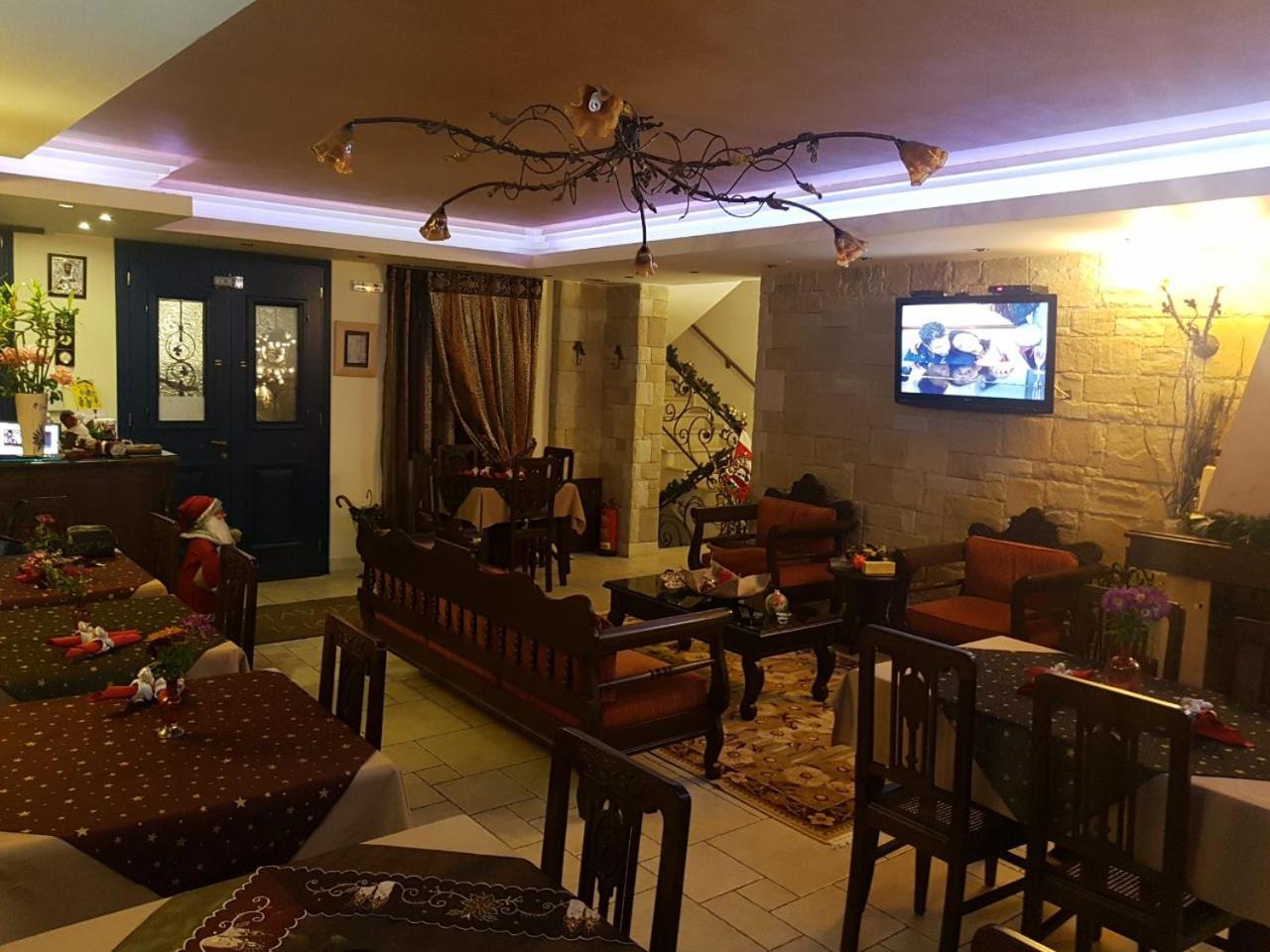 ''EPAVLIS boutique GALAXIDI'' - Photo 96