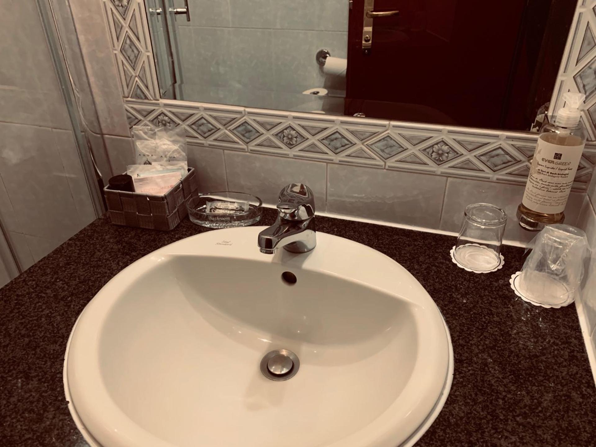 Hotel Vittoria - Photo 56