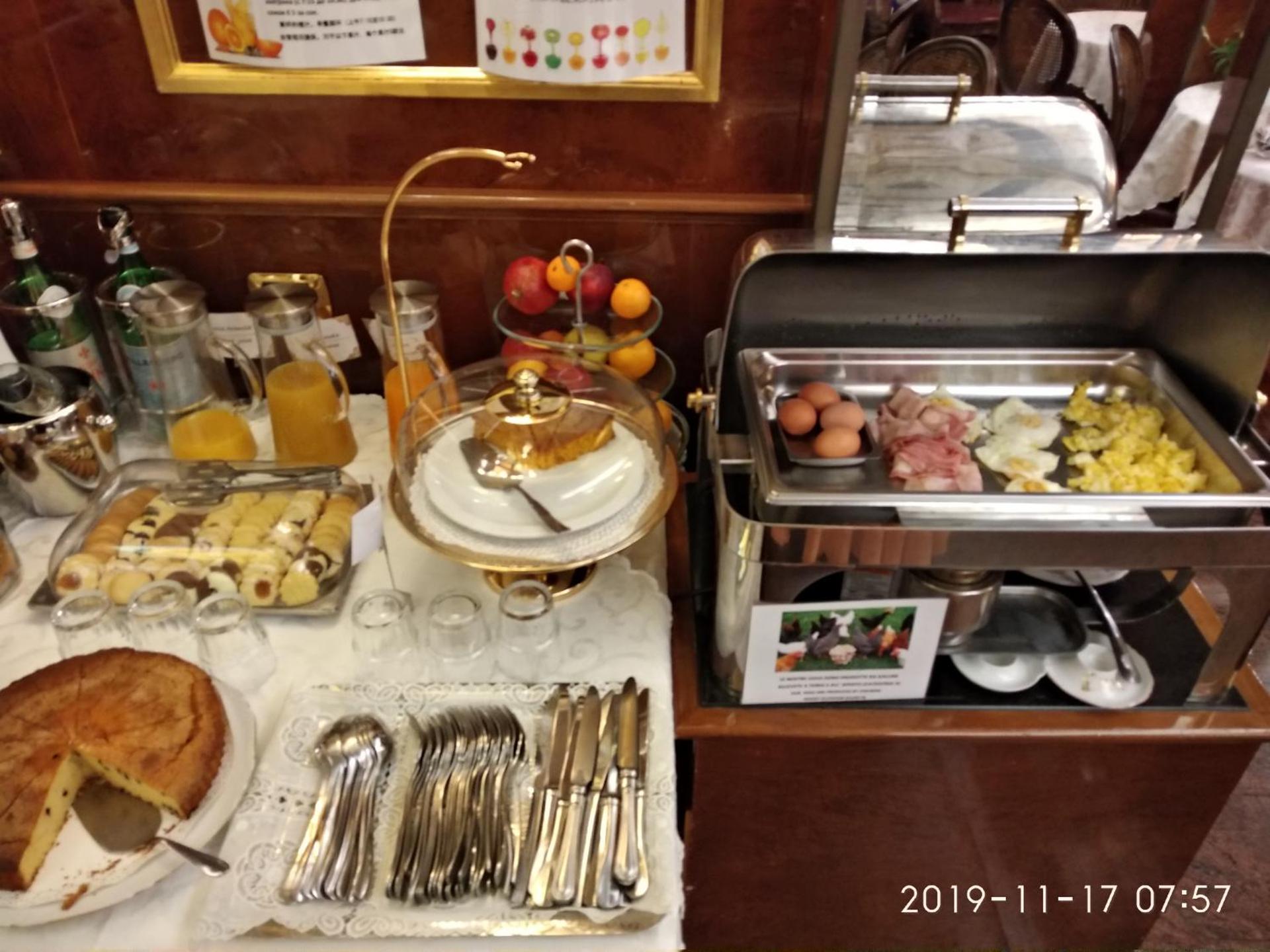 Hotel Vittoria - Photo 43