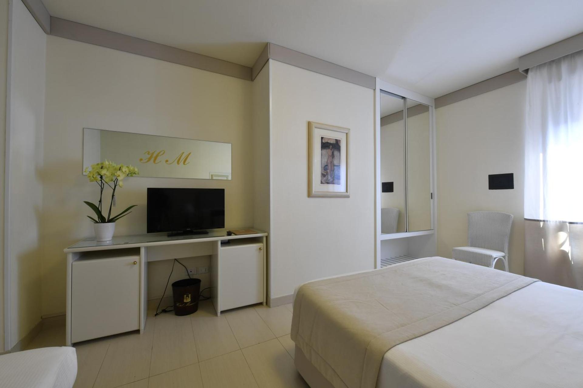 Park Hotel Maracaibo - Photo 25