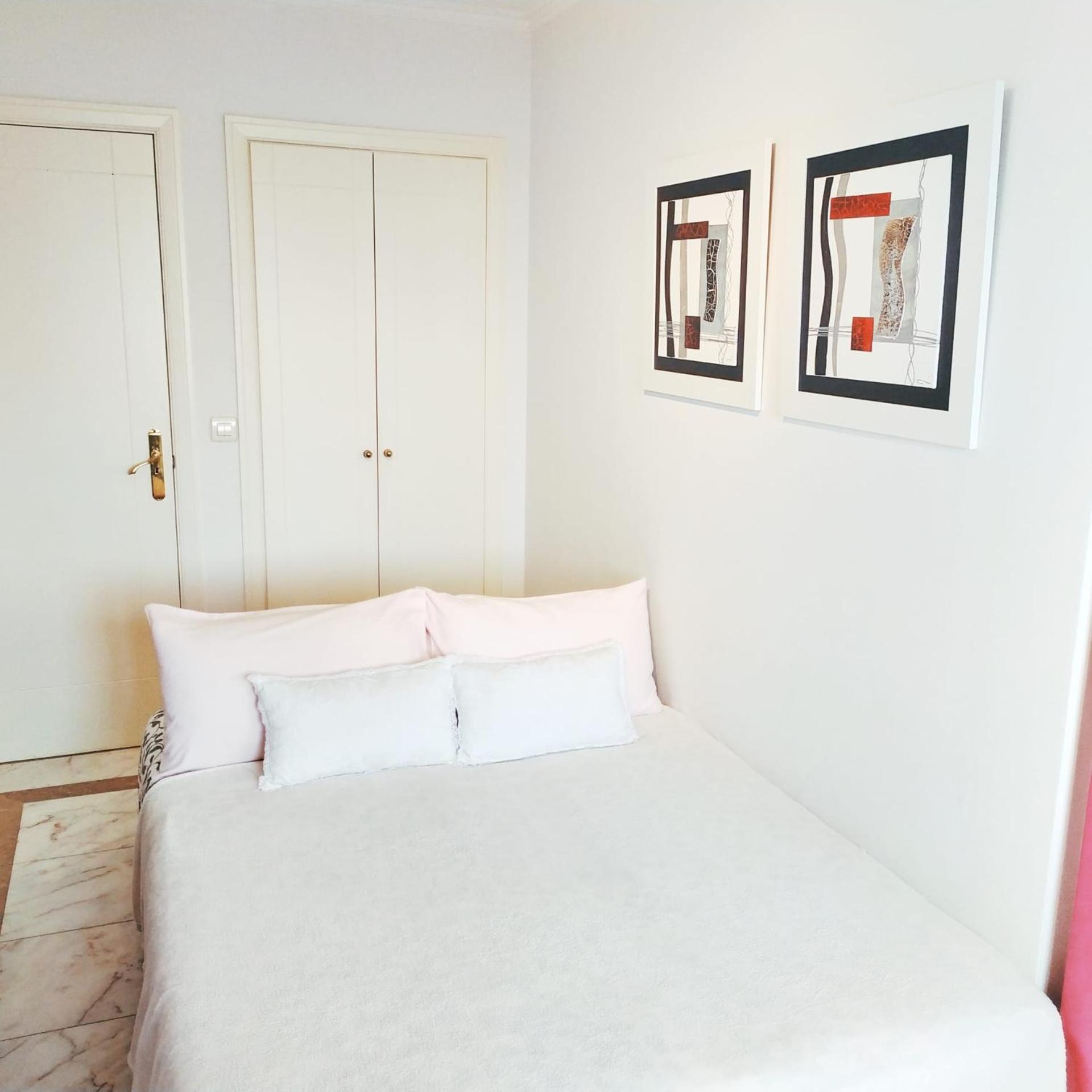 Lisbon Relax Pool Apartment - Free Parking Garage - Photo 34