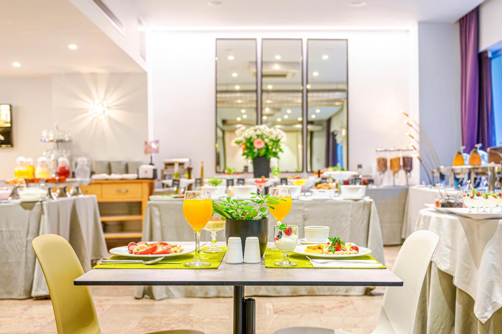 Polis Grand Hotel - Photo 10