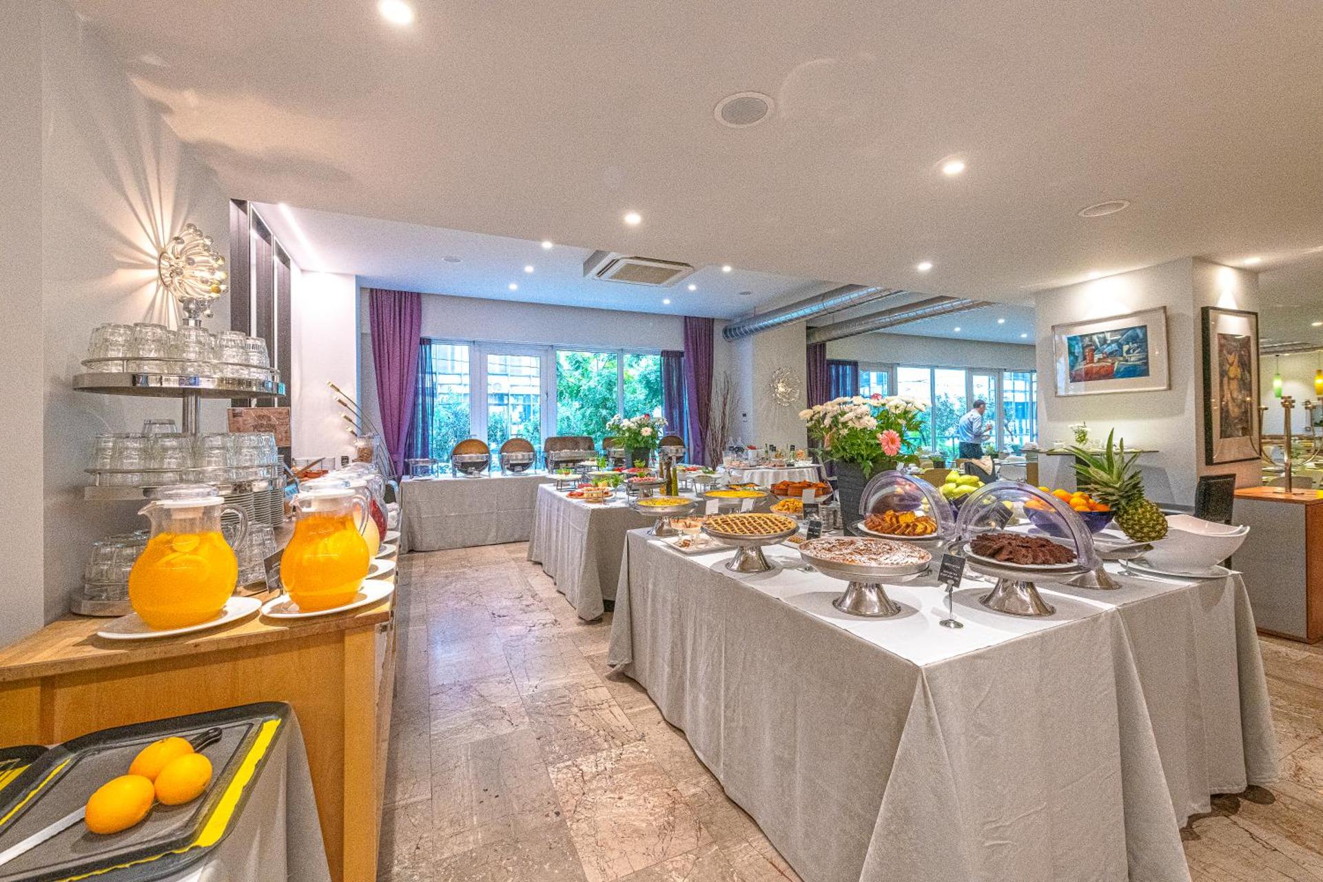 Polis Grand Hotel - Photo 11