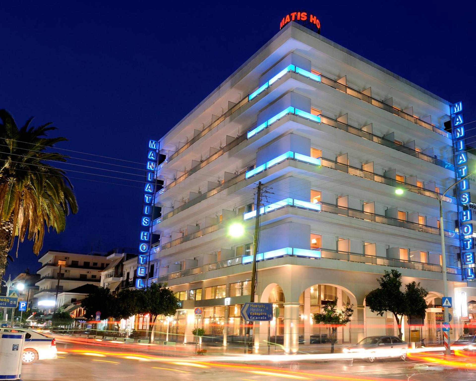 Maniatis Hotel - Photo 16