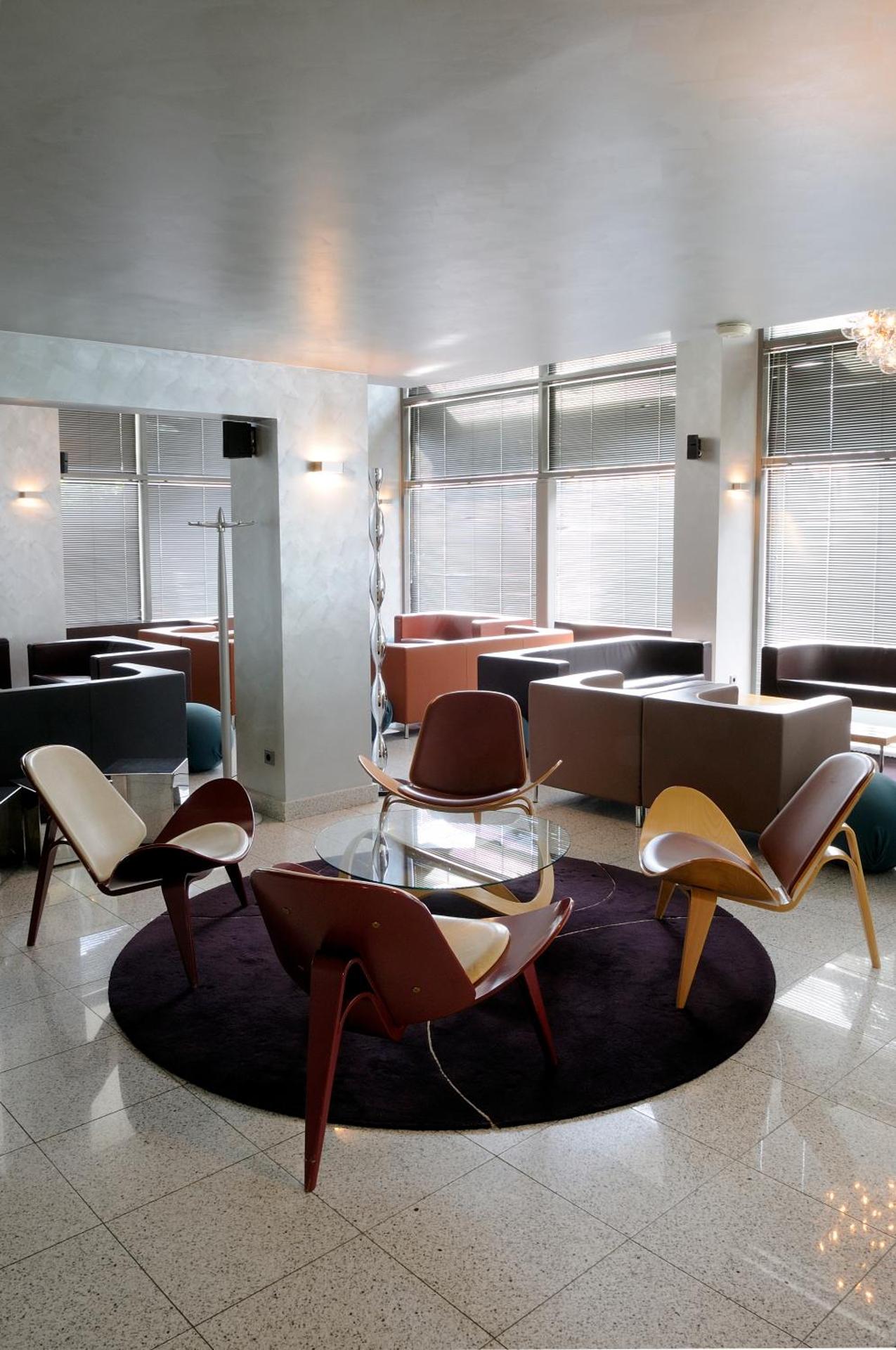 Maniatis Hotel - Photo 29