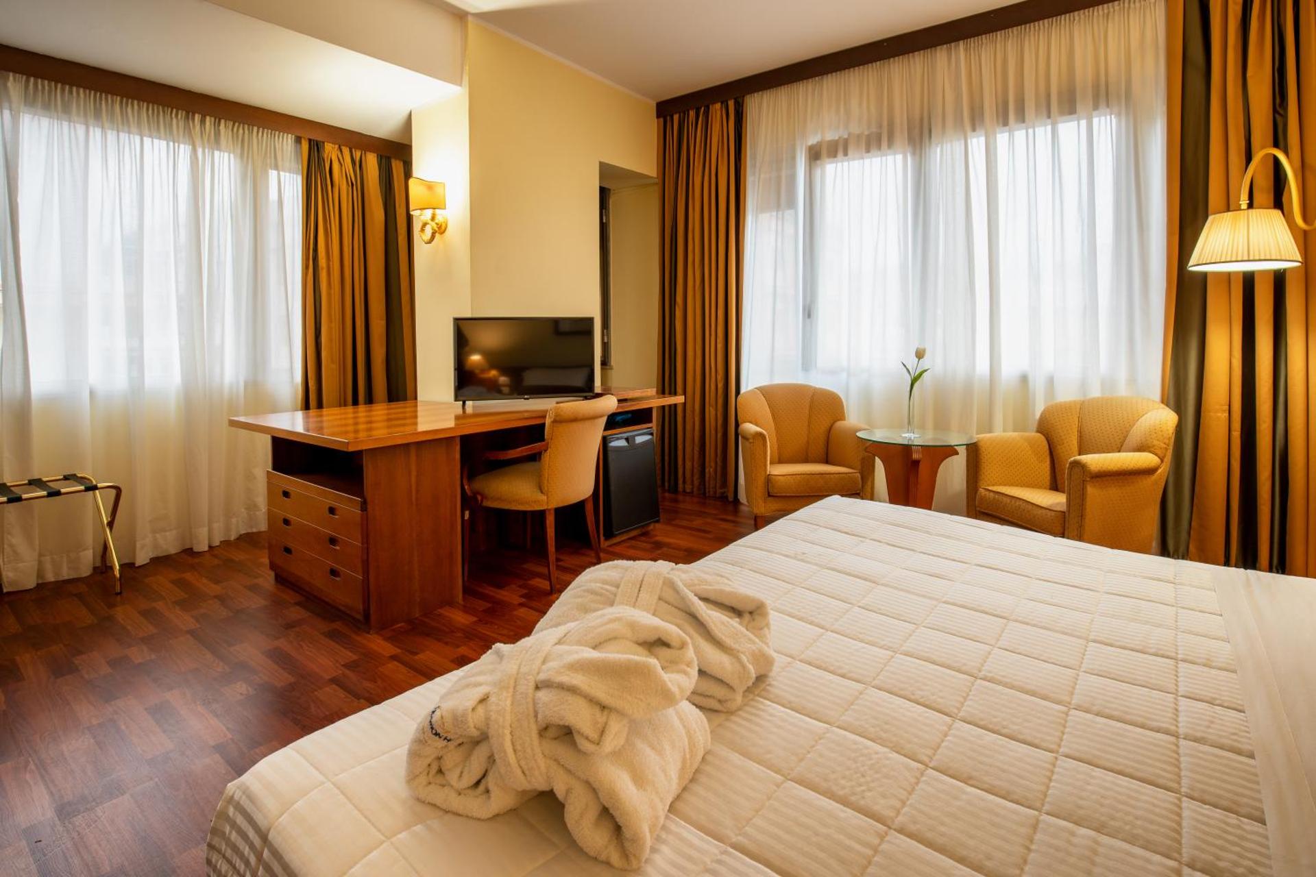 Hotel Royal Palace - Photo 53
