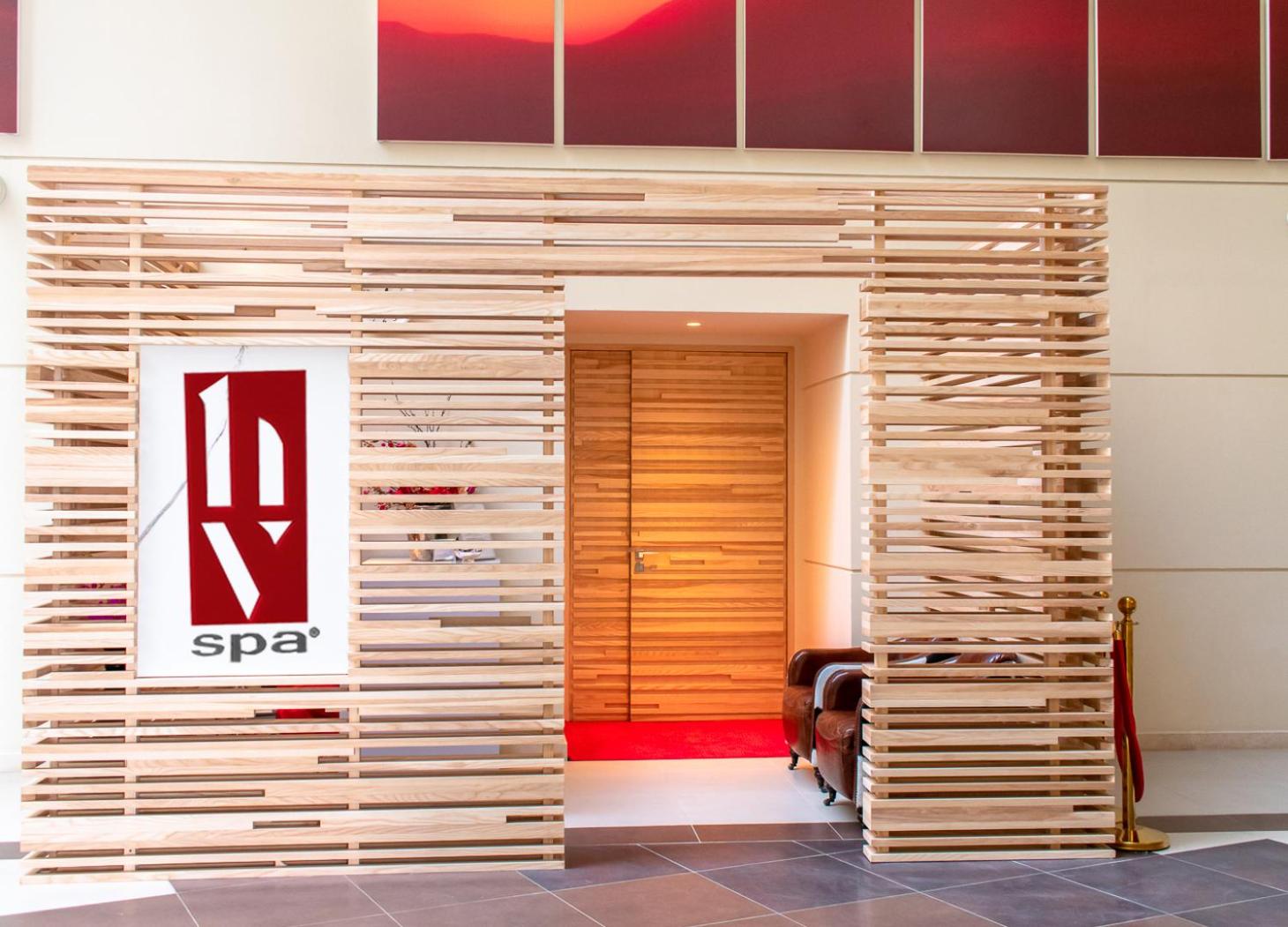 Ibis Styles Dragon Mart Dubai - Photo 83