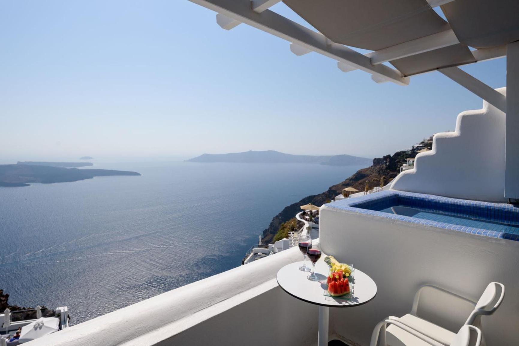 Pegasus Suites & Spa - Photo 33