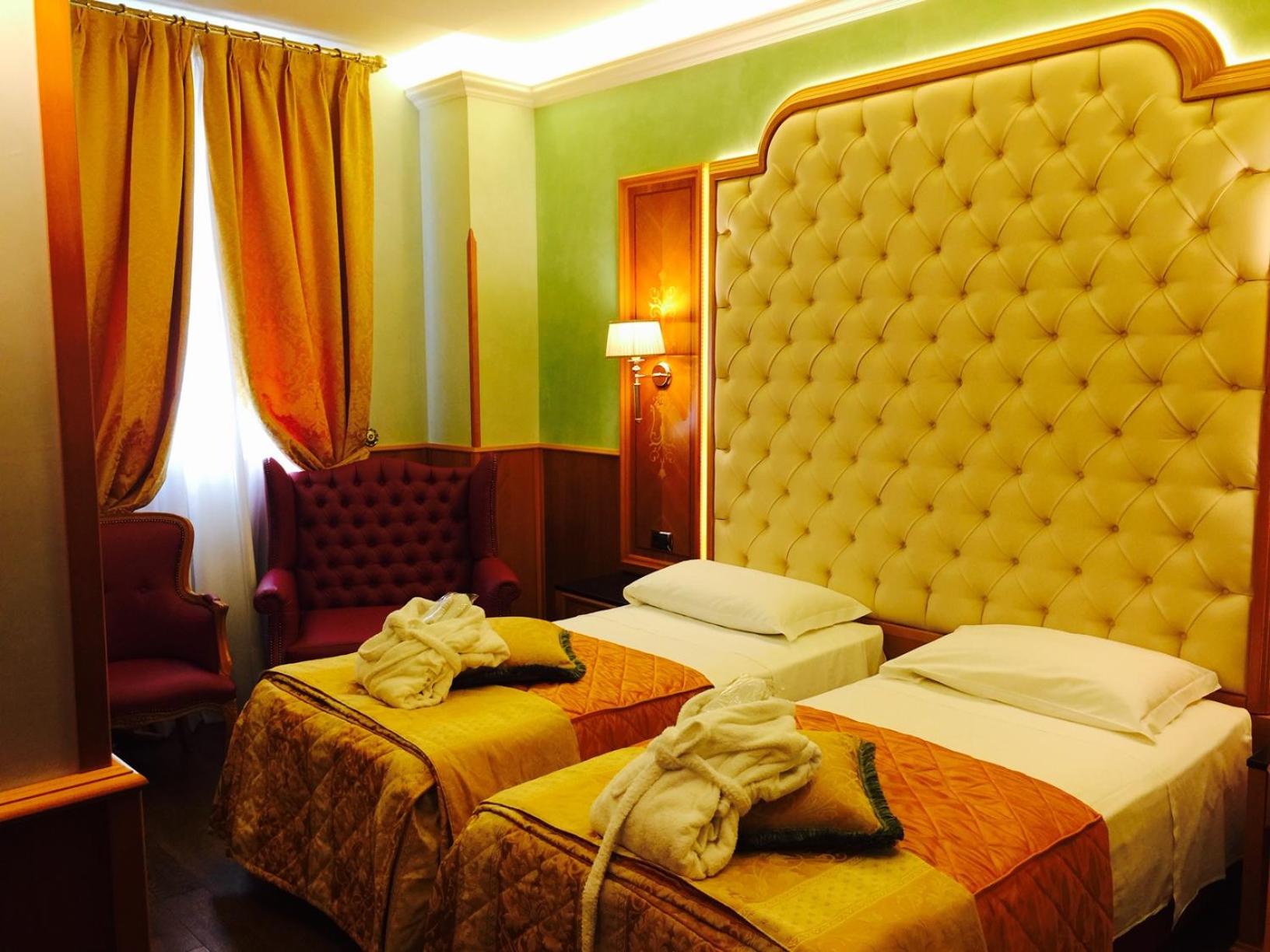 Hotel Vittoria - Photo 18