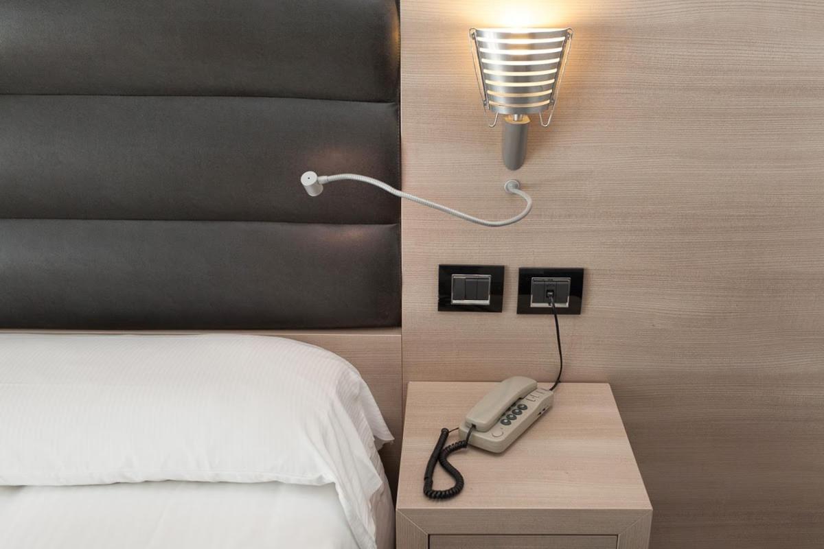 Hotel Adlon - Photo 36