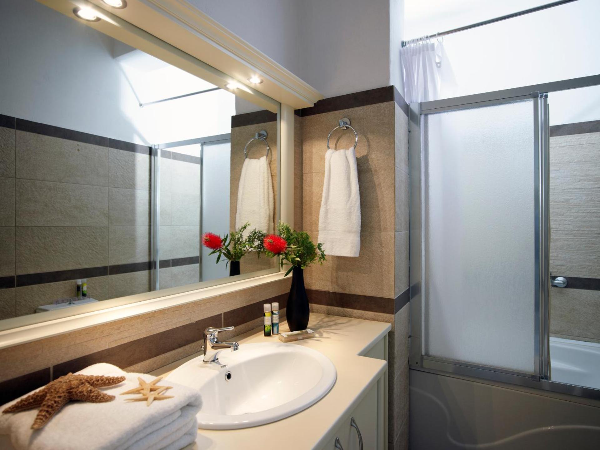 Levantes Ios Boutique Hotel - Photo 135