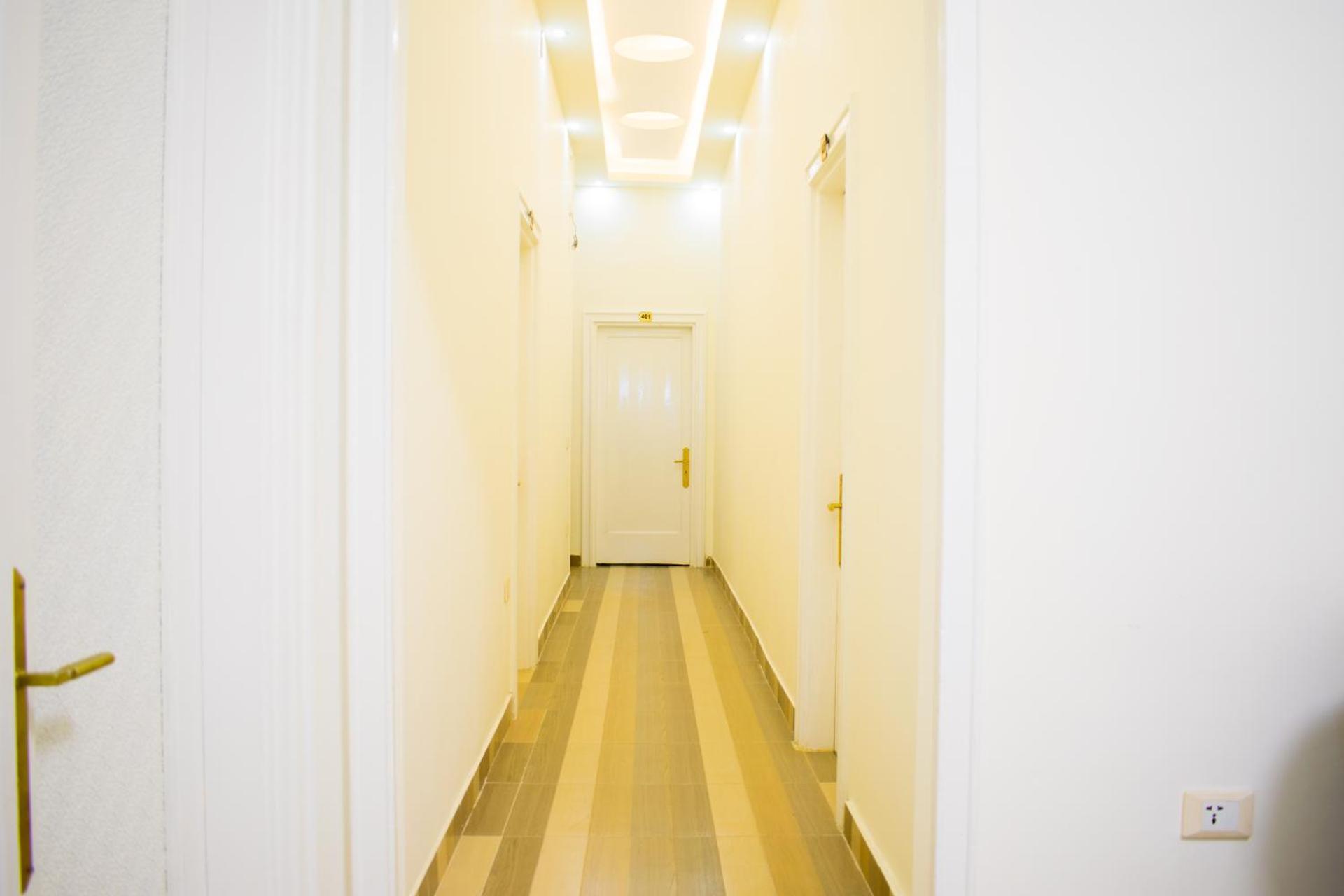 Golden Palace Hotel - Photo 78