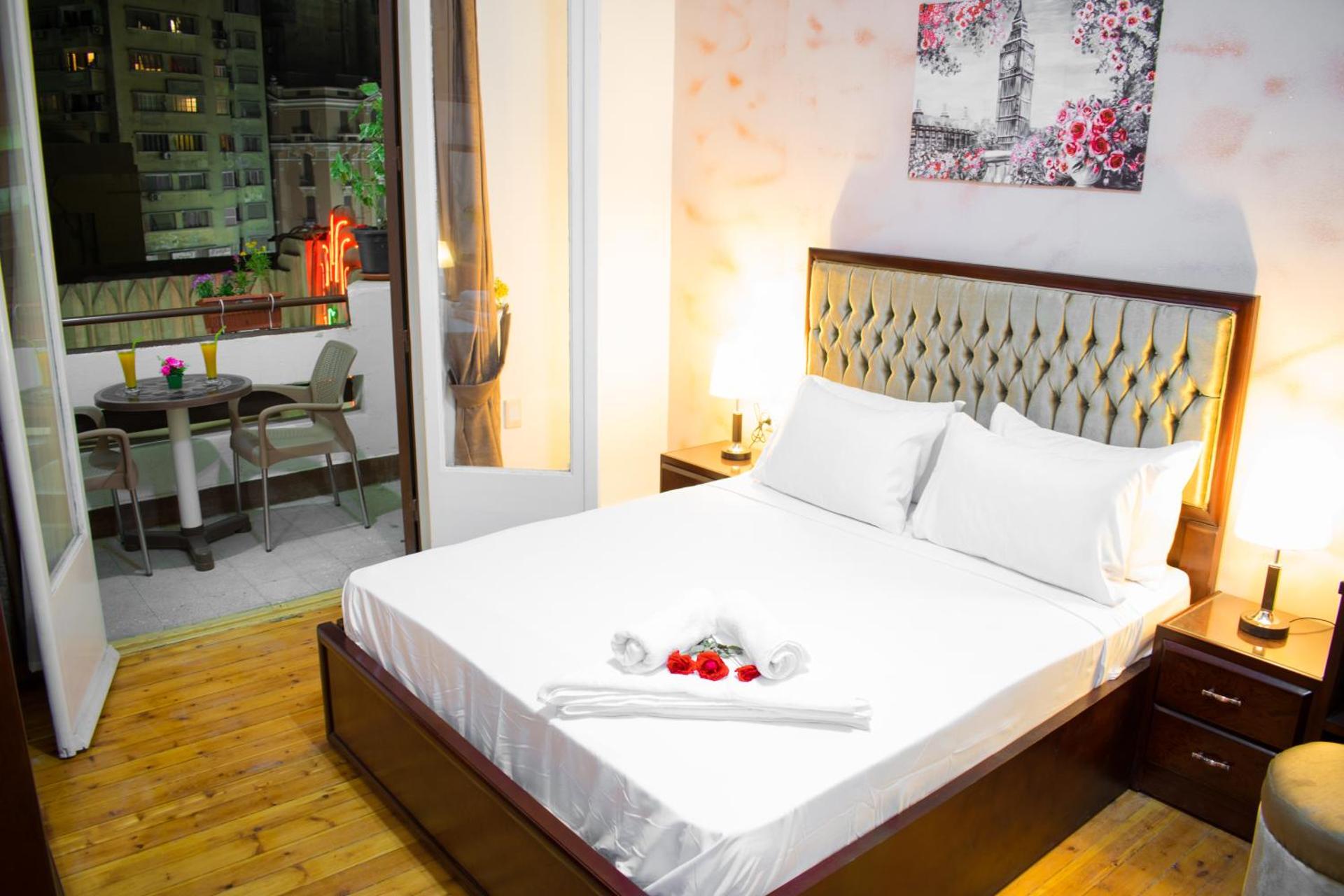 Golden Palace Hotel - Photo 18