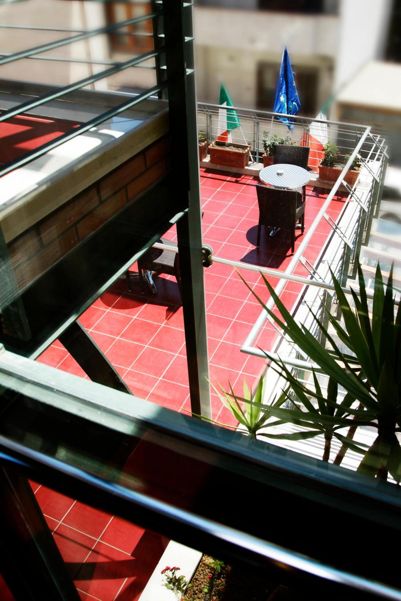 Hotel Diana - Photo 25