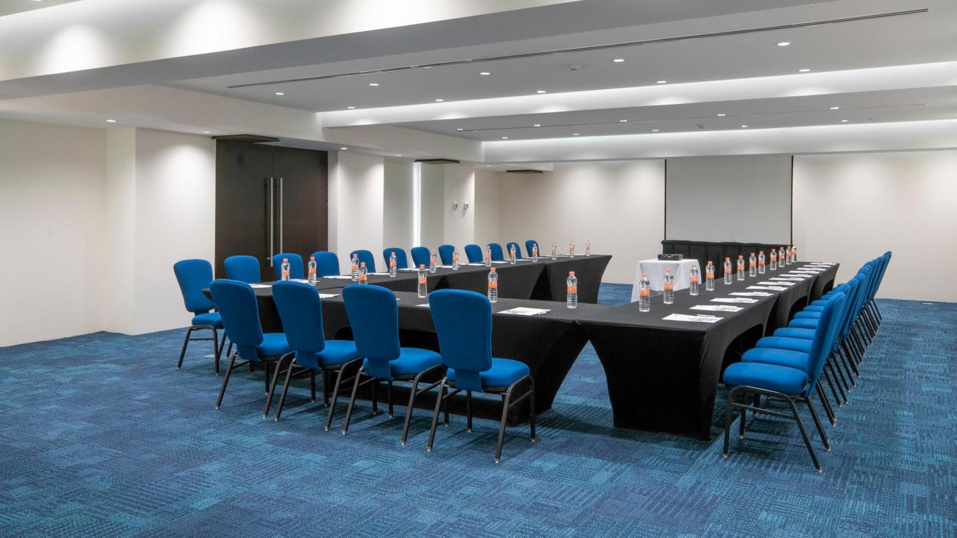 Holiday Inn Express Mexico Aeropuerto by IHG - Photo 26