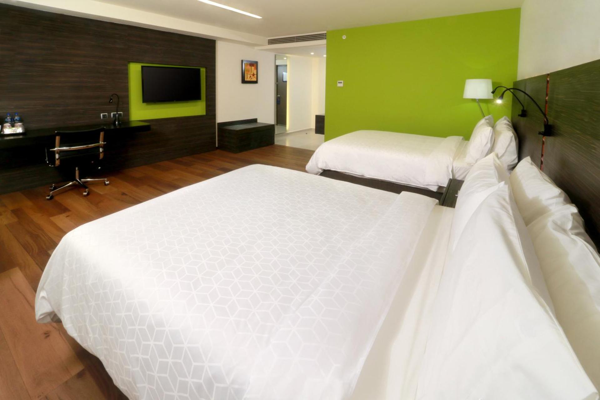Holiday Inn Express Mexico Aeropuerto by IHG - Photo 42
