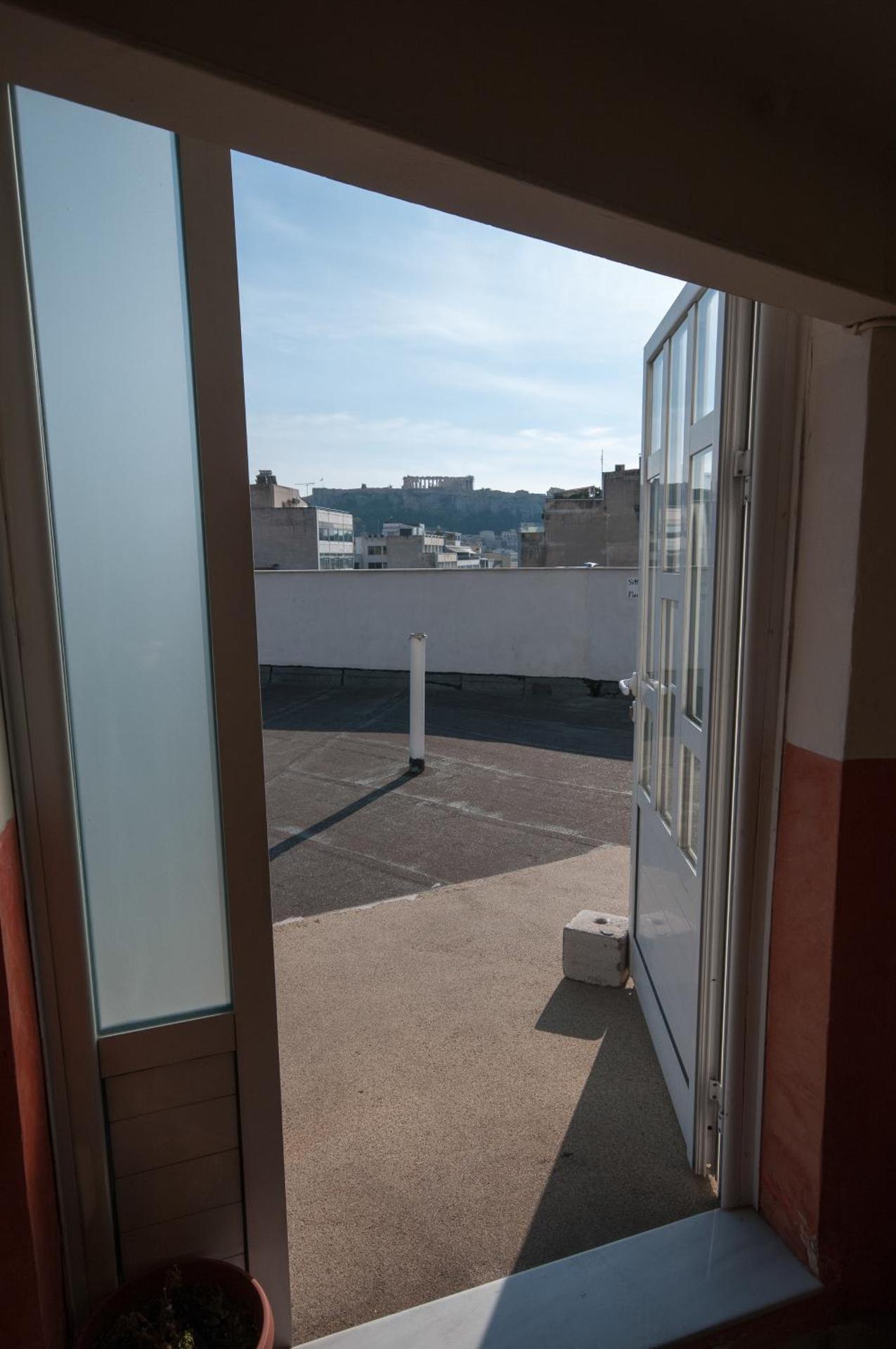 Cecil Hotel - Photo 20