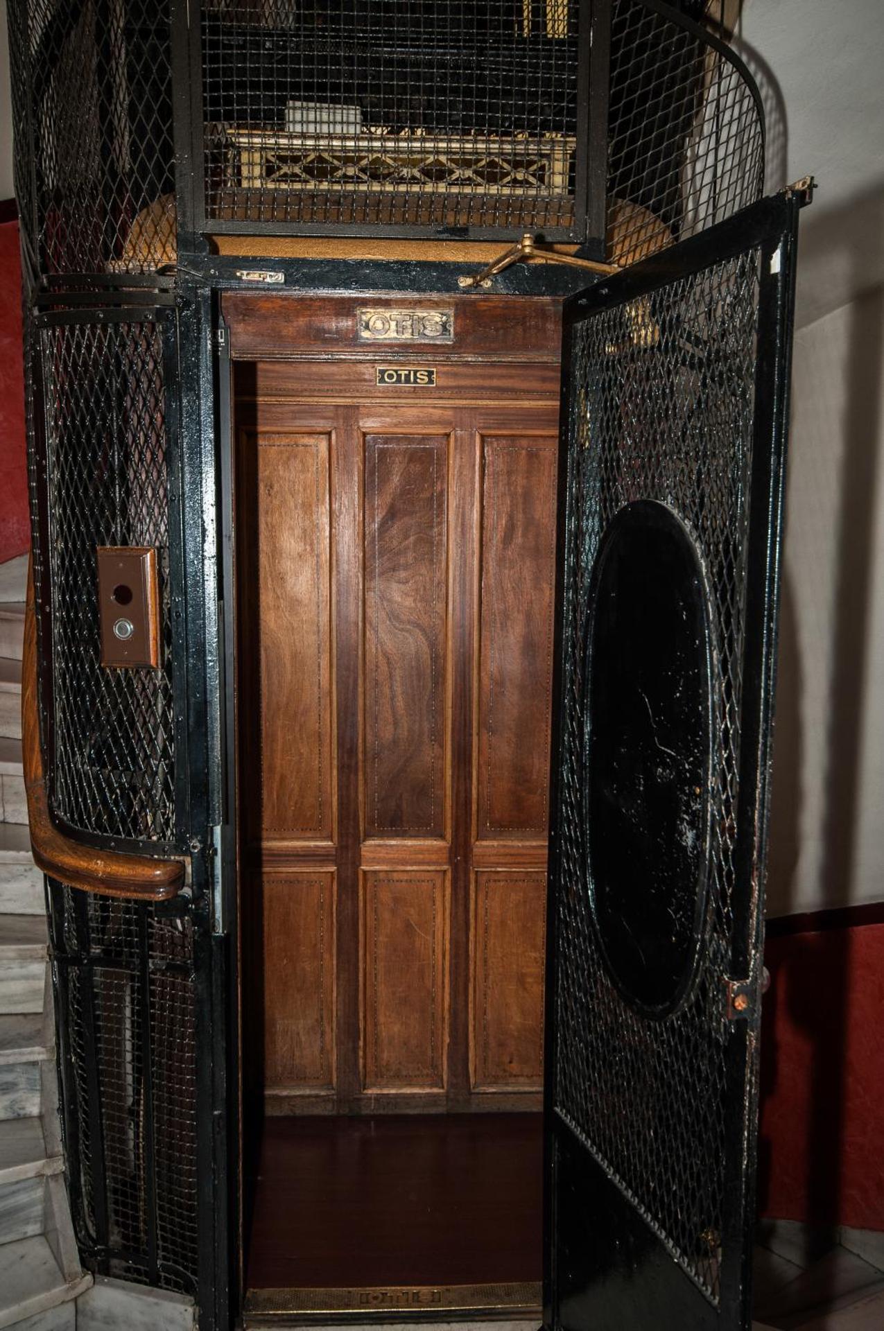 Cecil Hotel - Photo 166