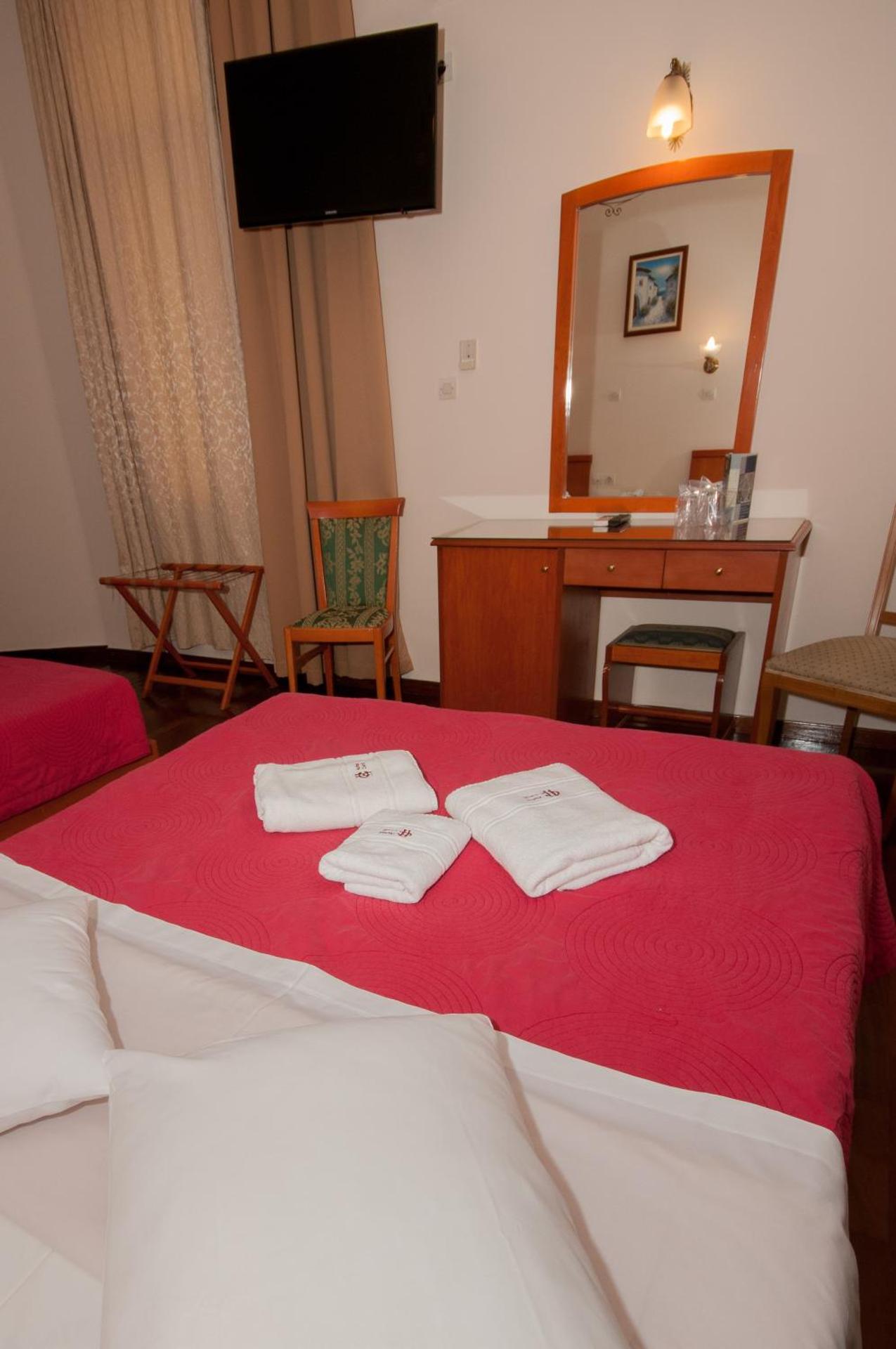 Cecil Hotel - Photo 79